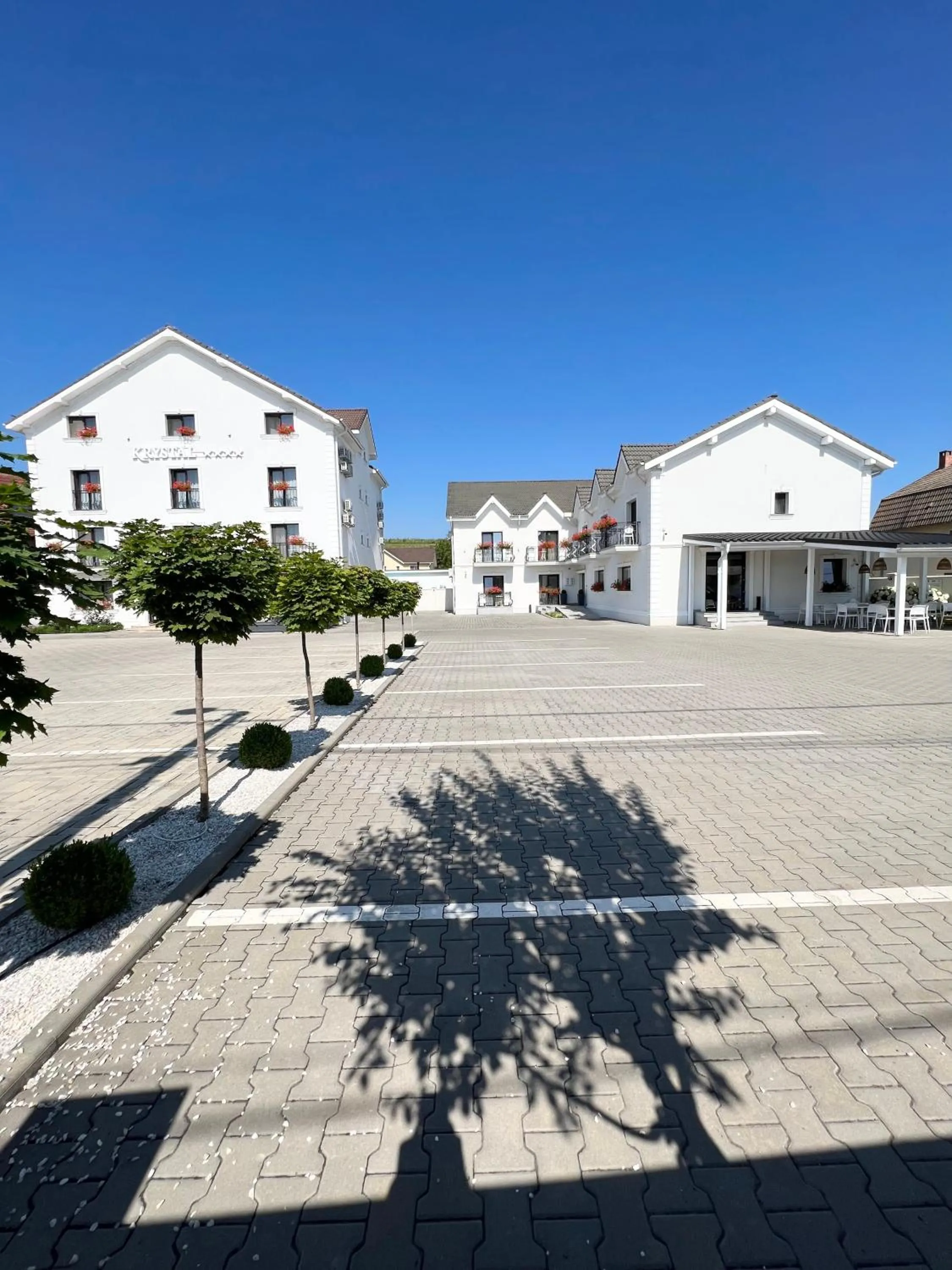 Krystal Boutique Mansion