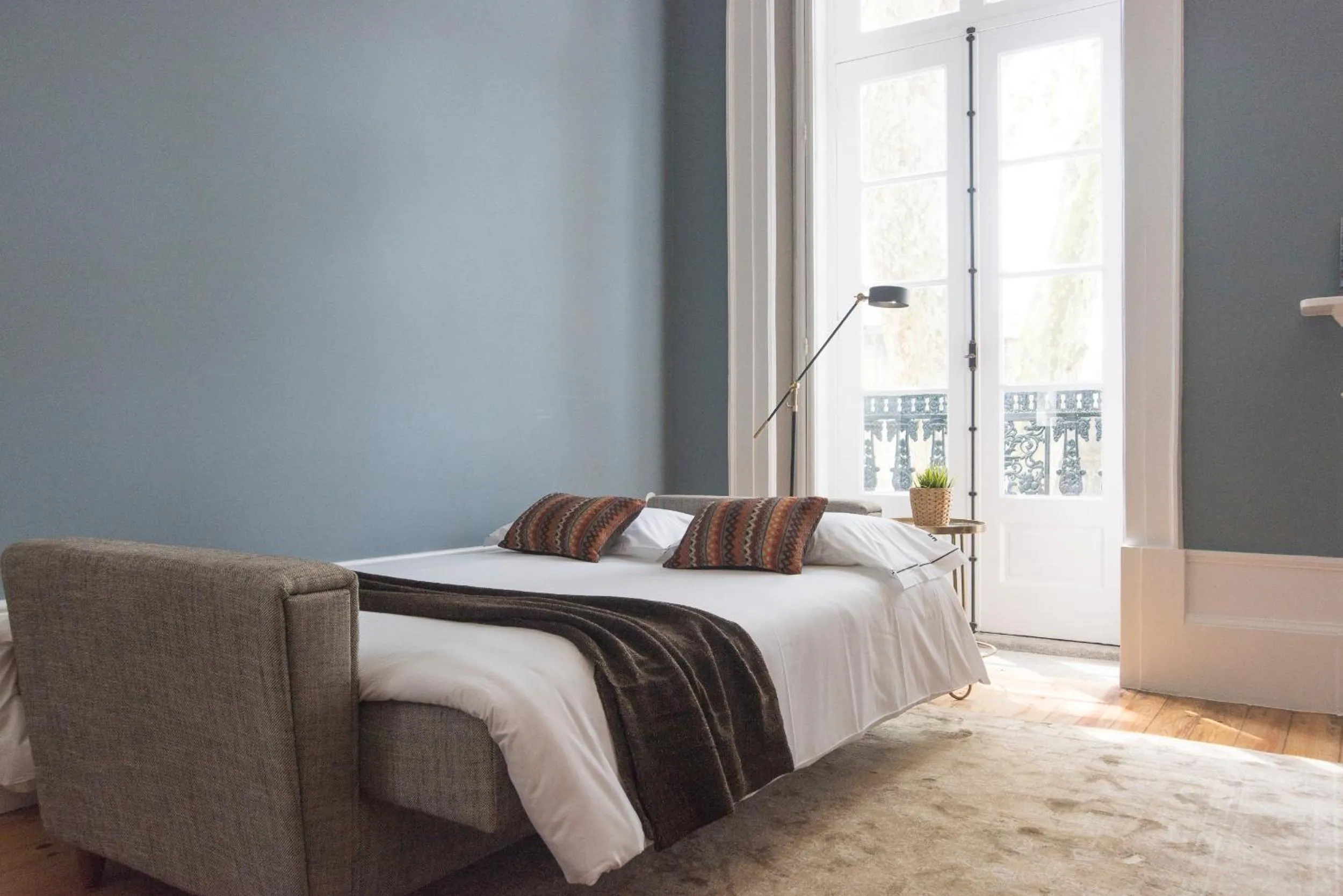 Day, Bed in bnapartments Carregal