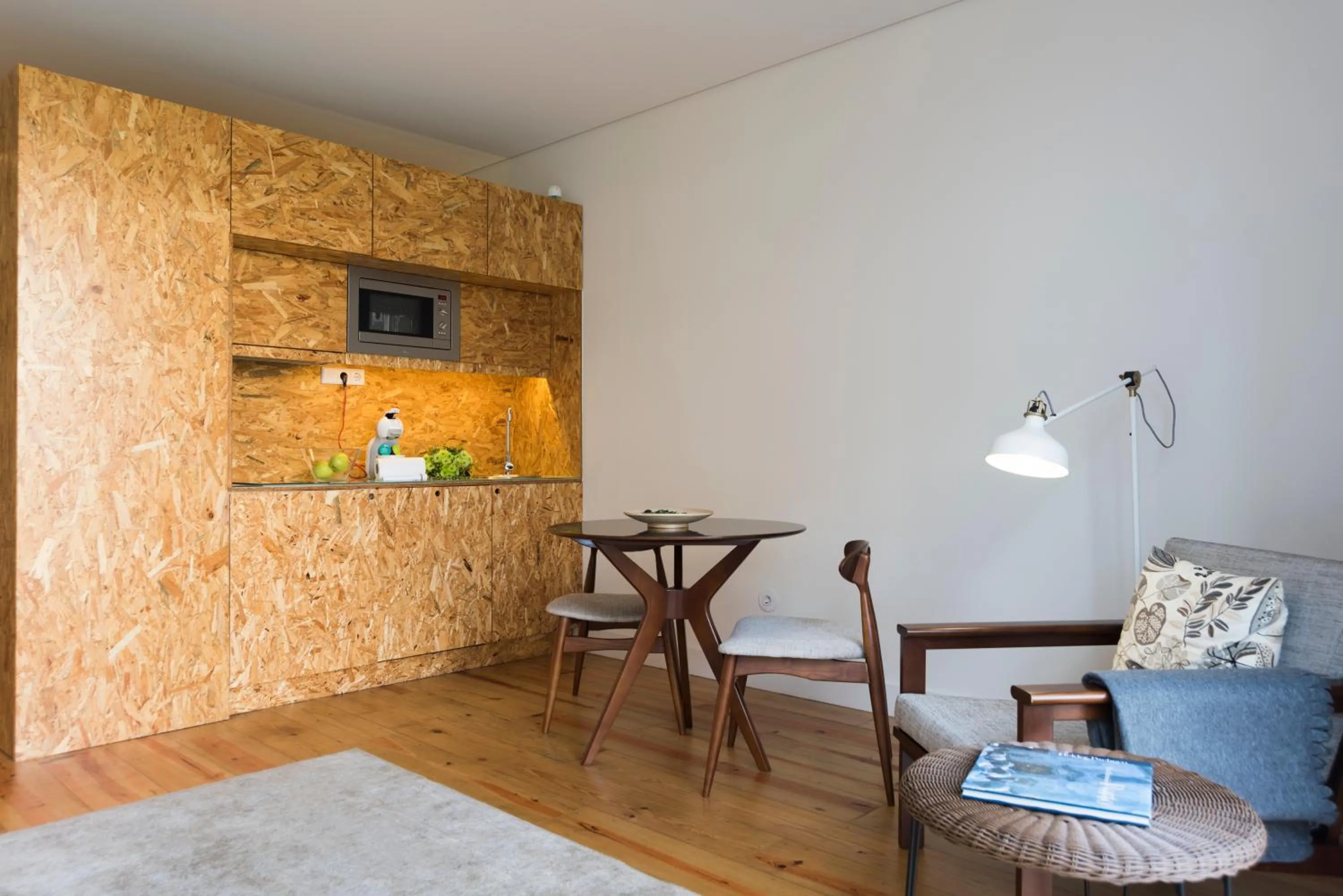 Kitchen or kitchenette in bnapartments Carregal