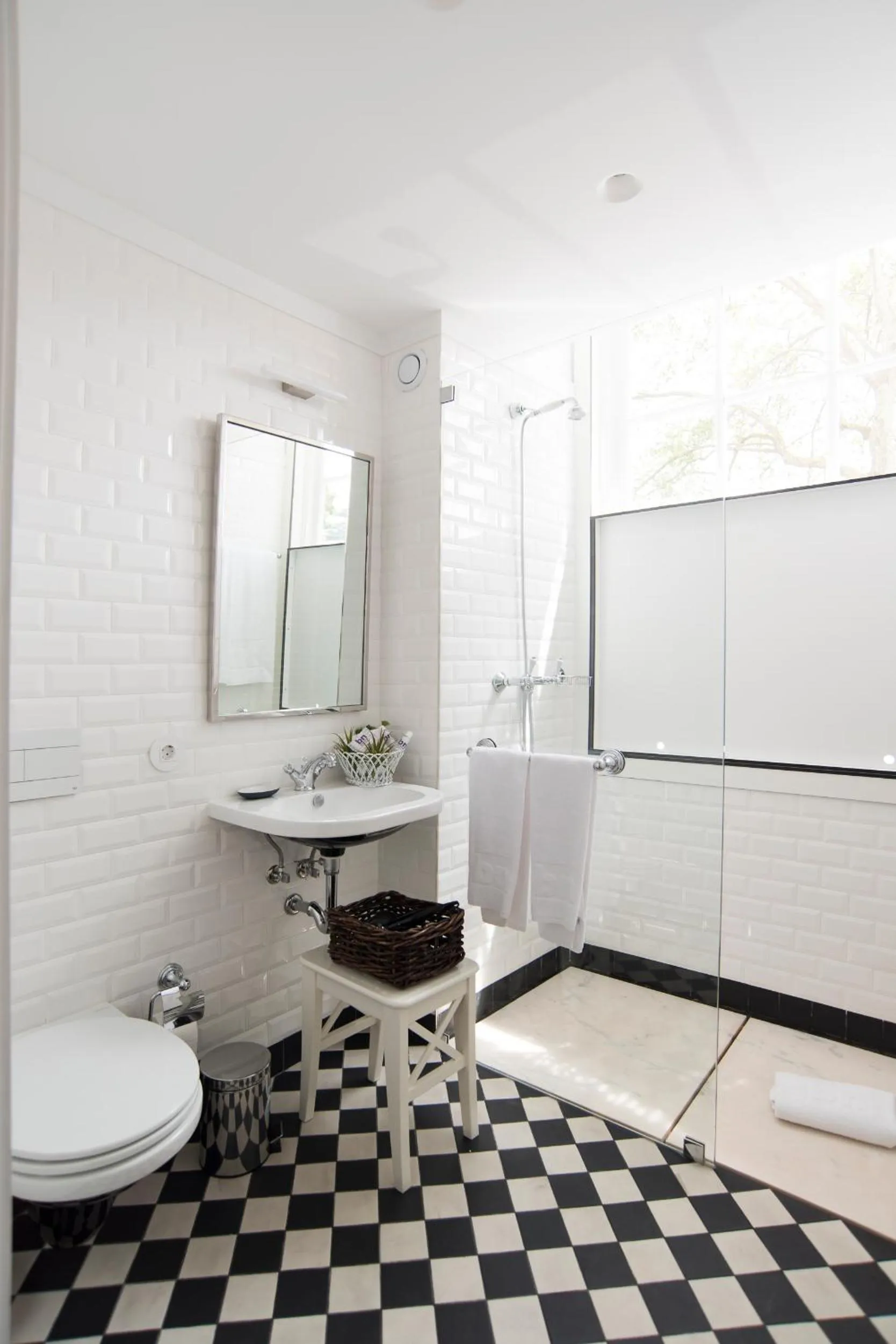 Bathroom in bnapartments Carregal