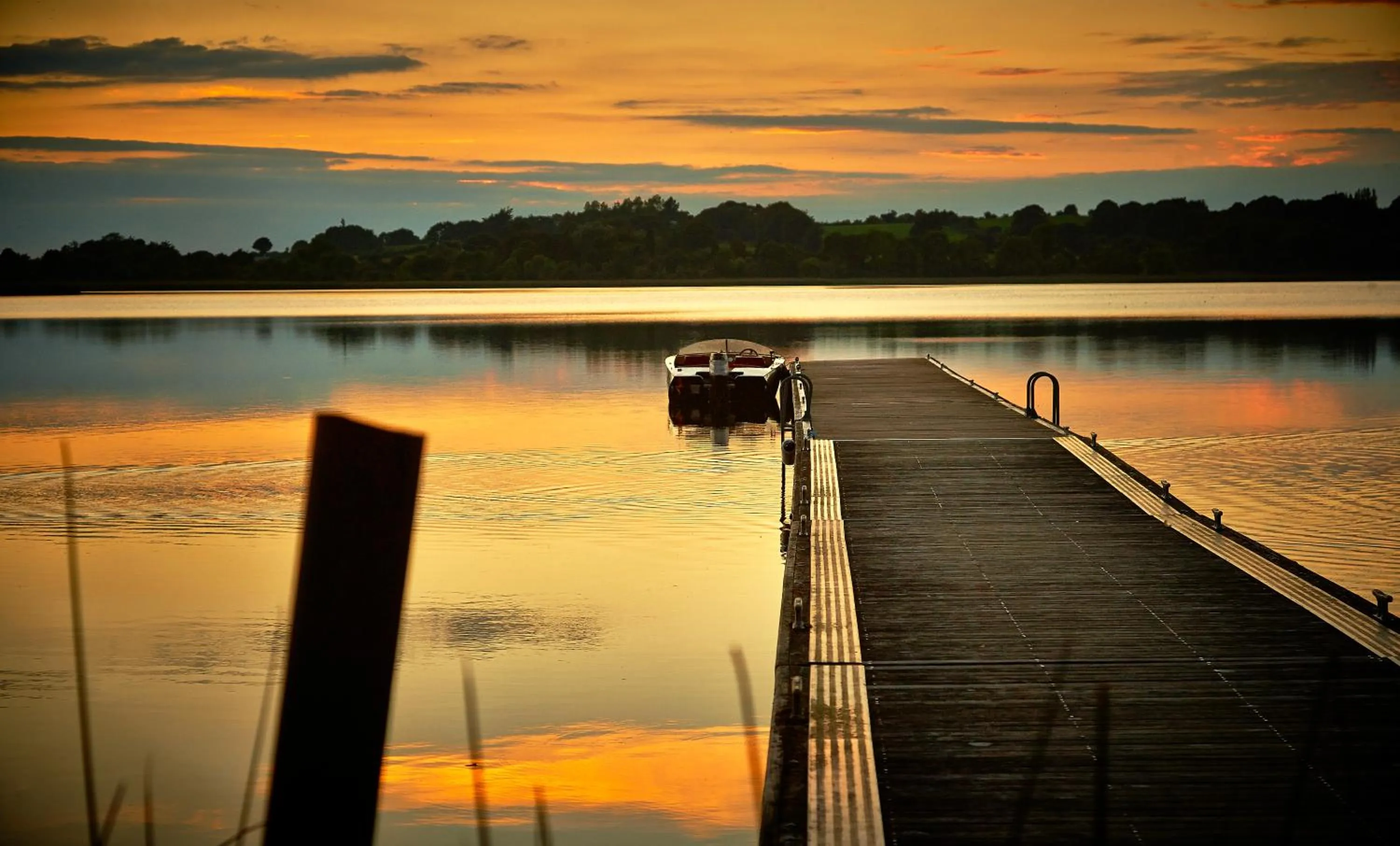 Lake view in Wineport Lodge