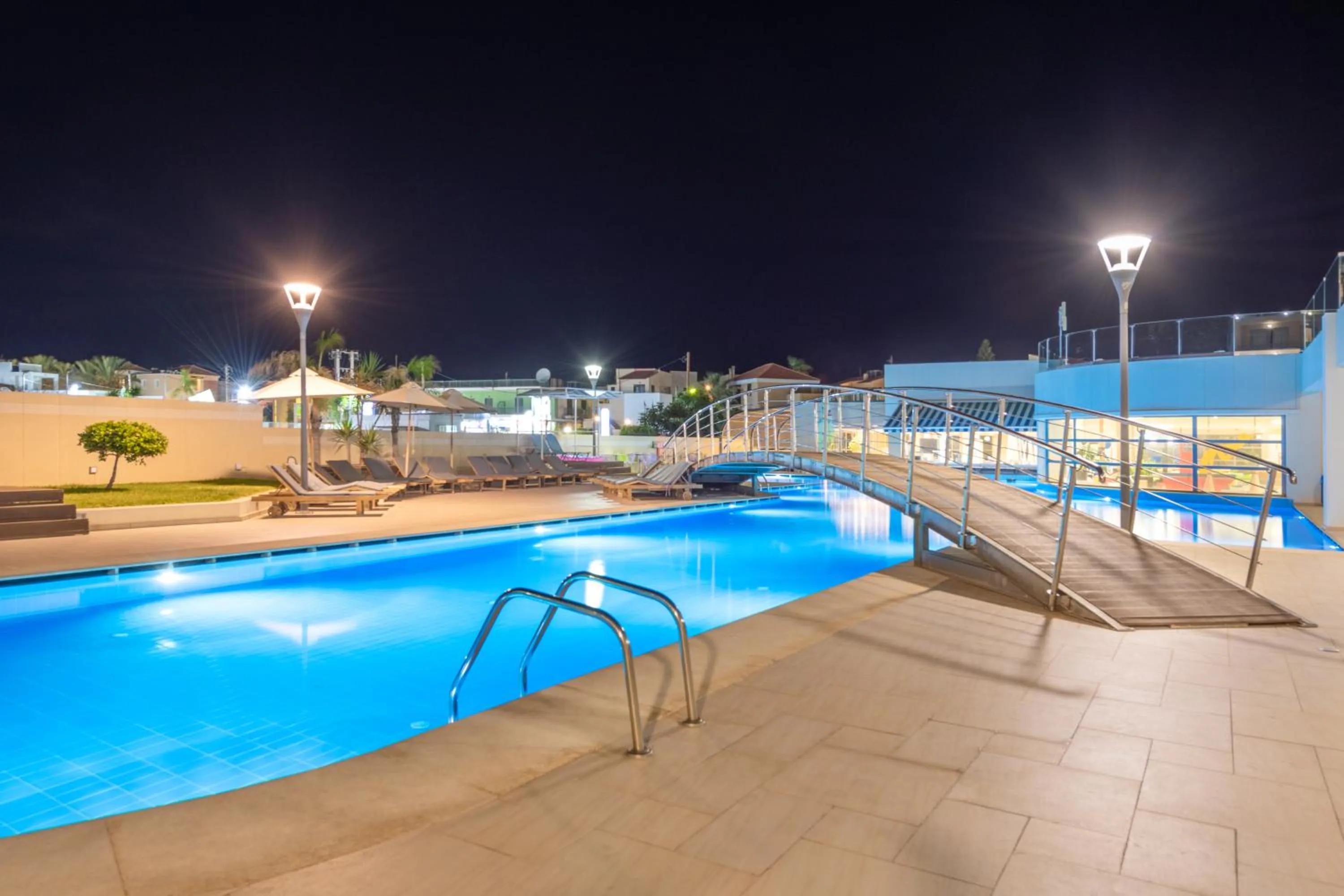 Night in Iolida Beach by Smile Hotels