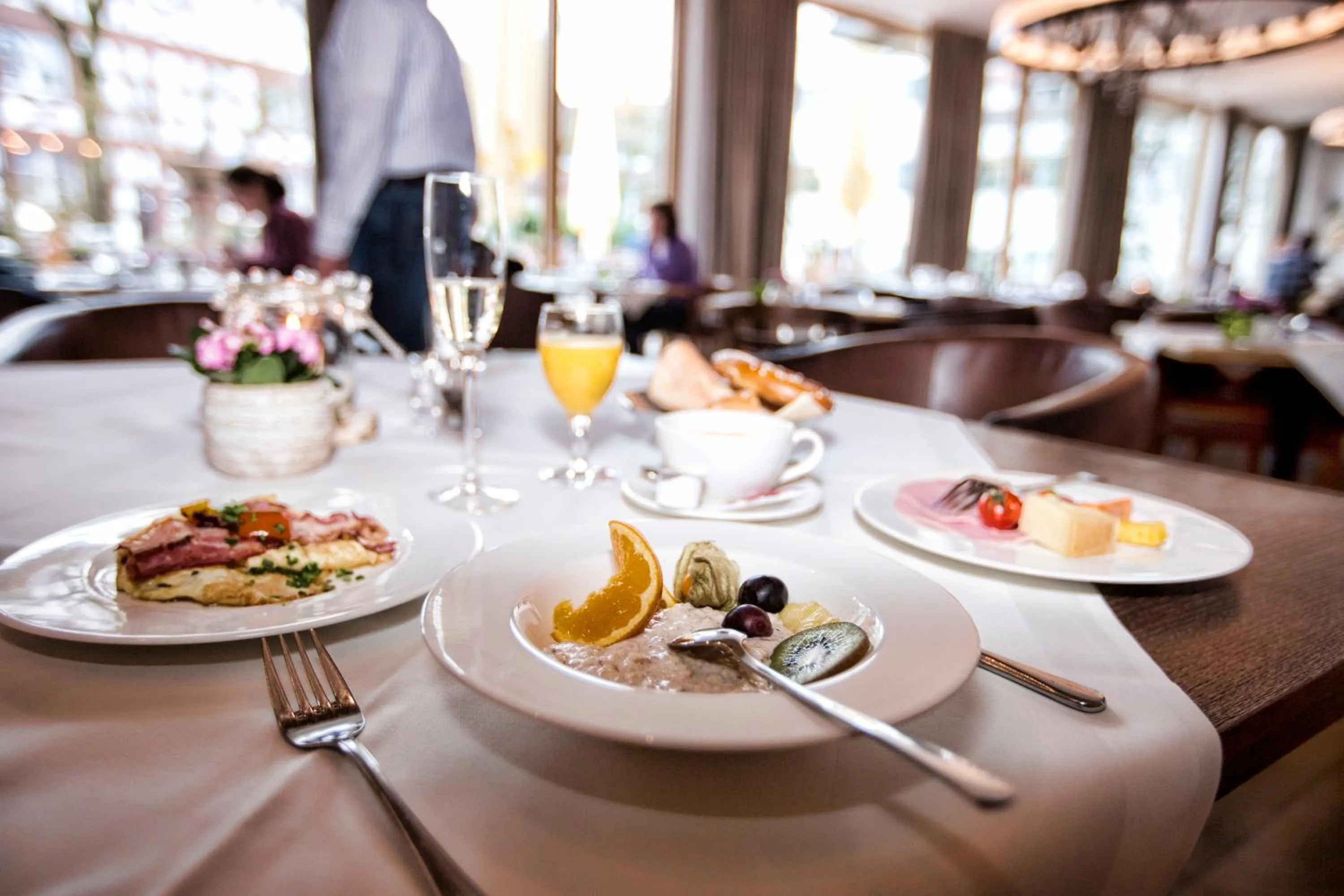 Buffet breakfast in Hotel Hirschen Horn