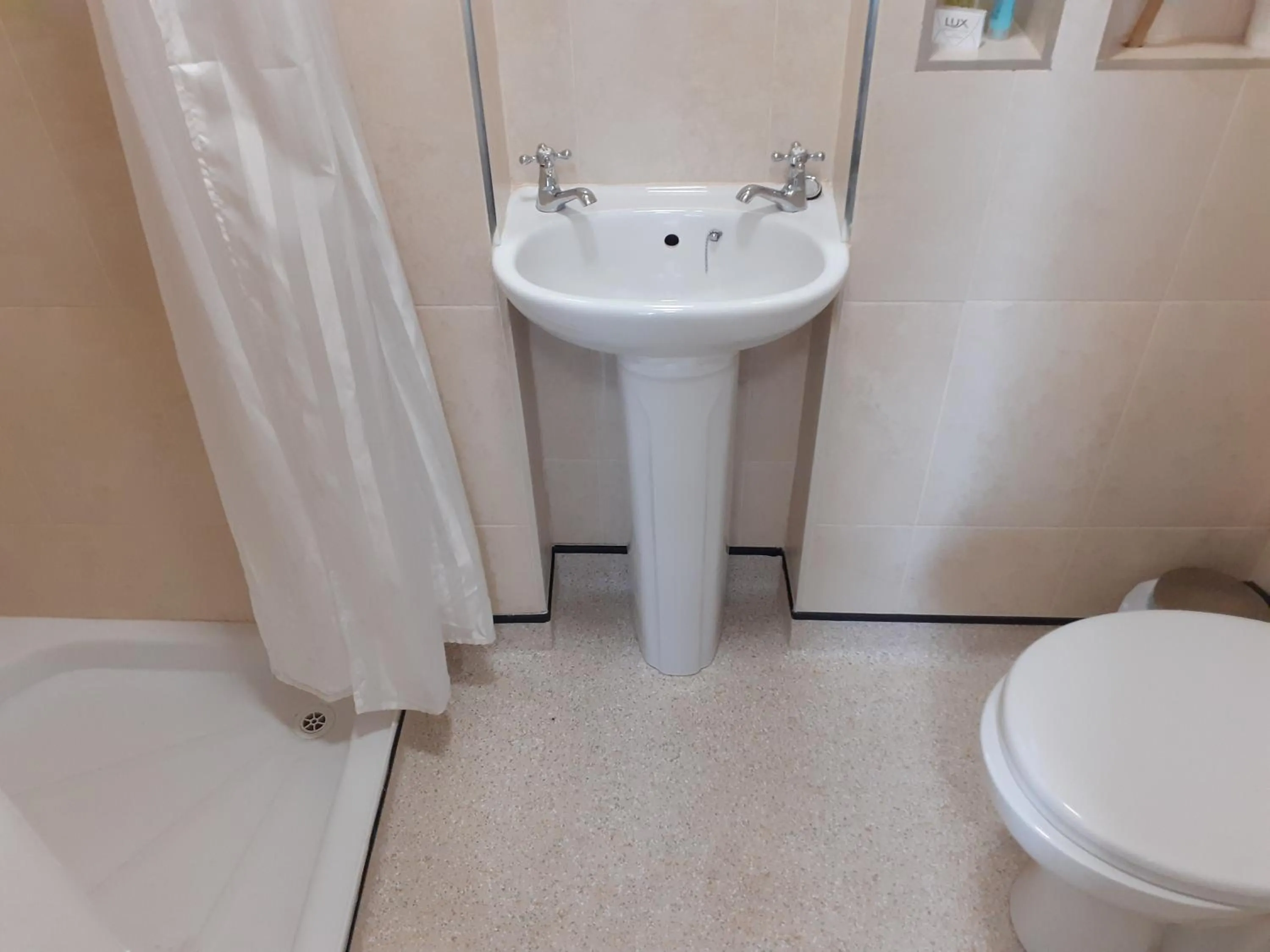 Bathroom in Redclyffe Guesthouse