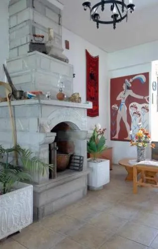 Decorative detail in Mavroforos Hotel