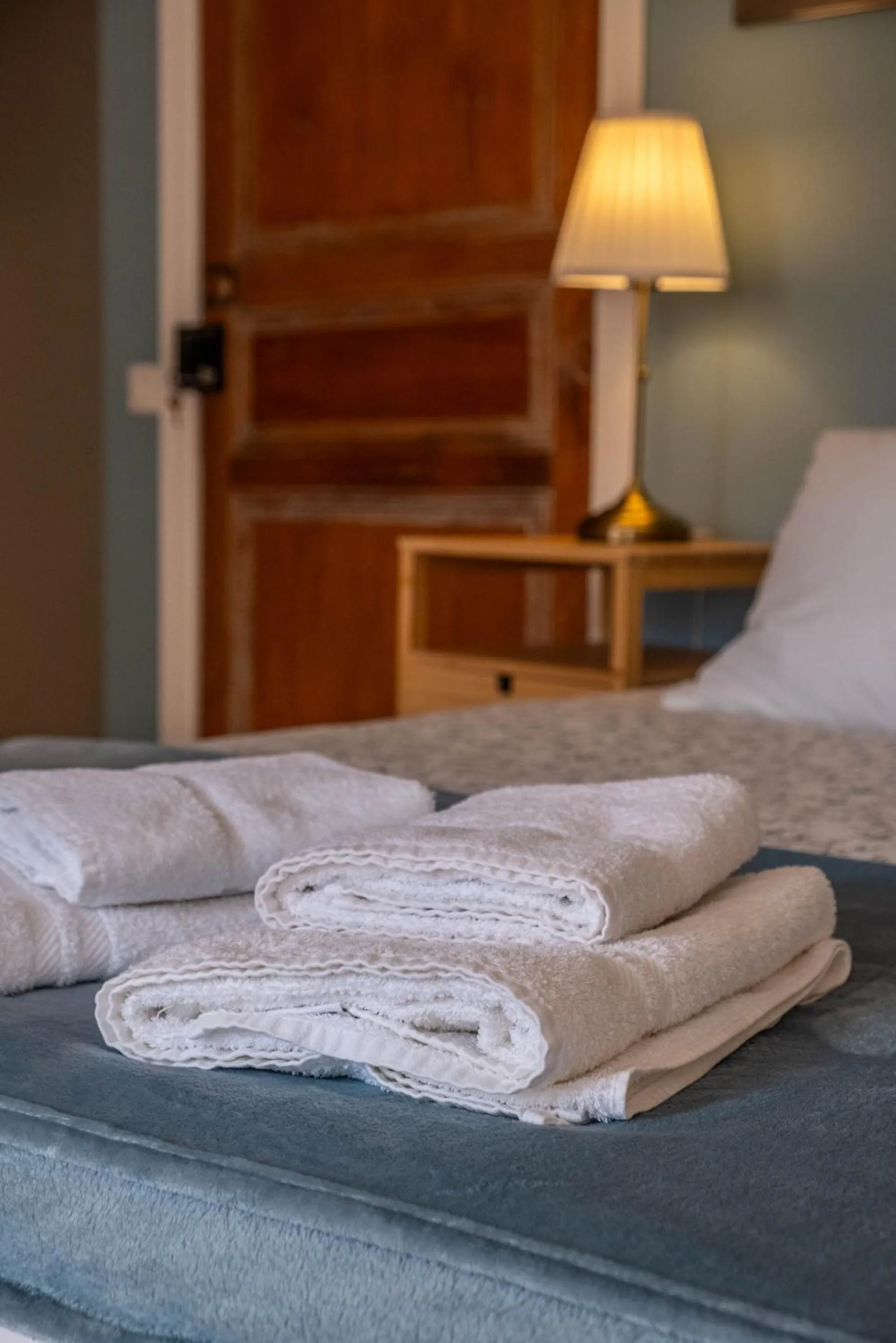 Bedroom, Bed in le closier