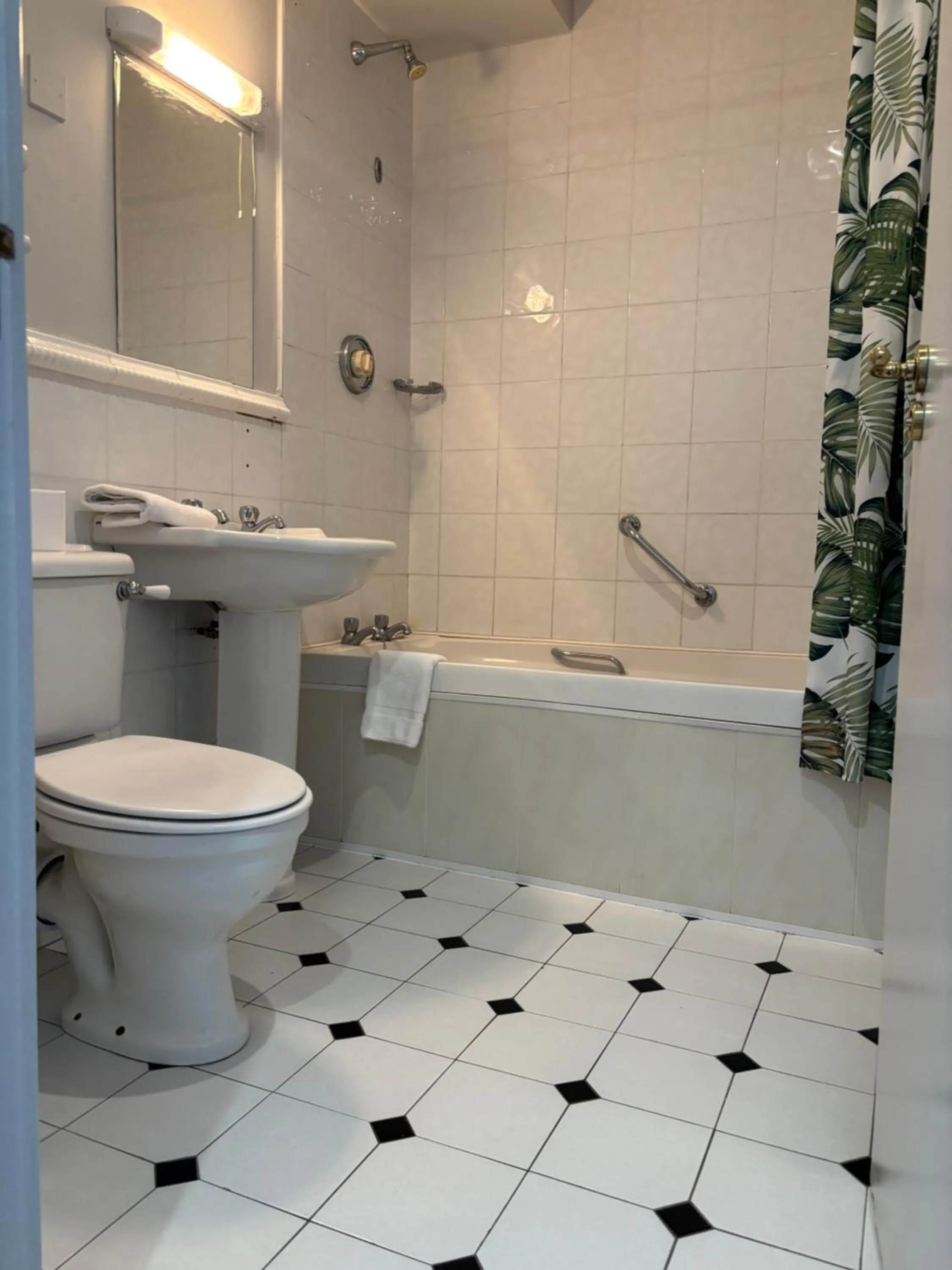 Harmony Inn - Glena House