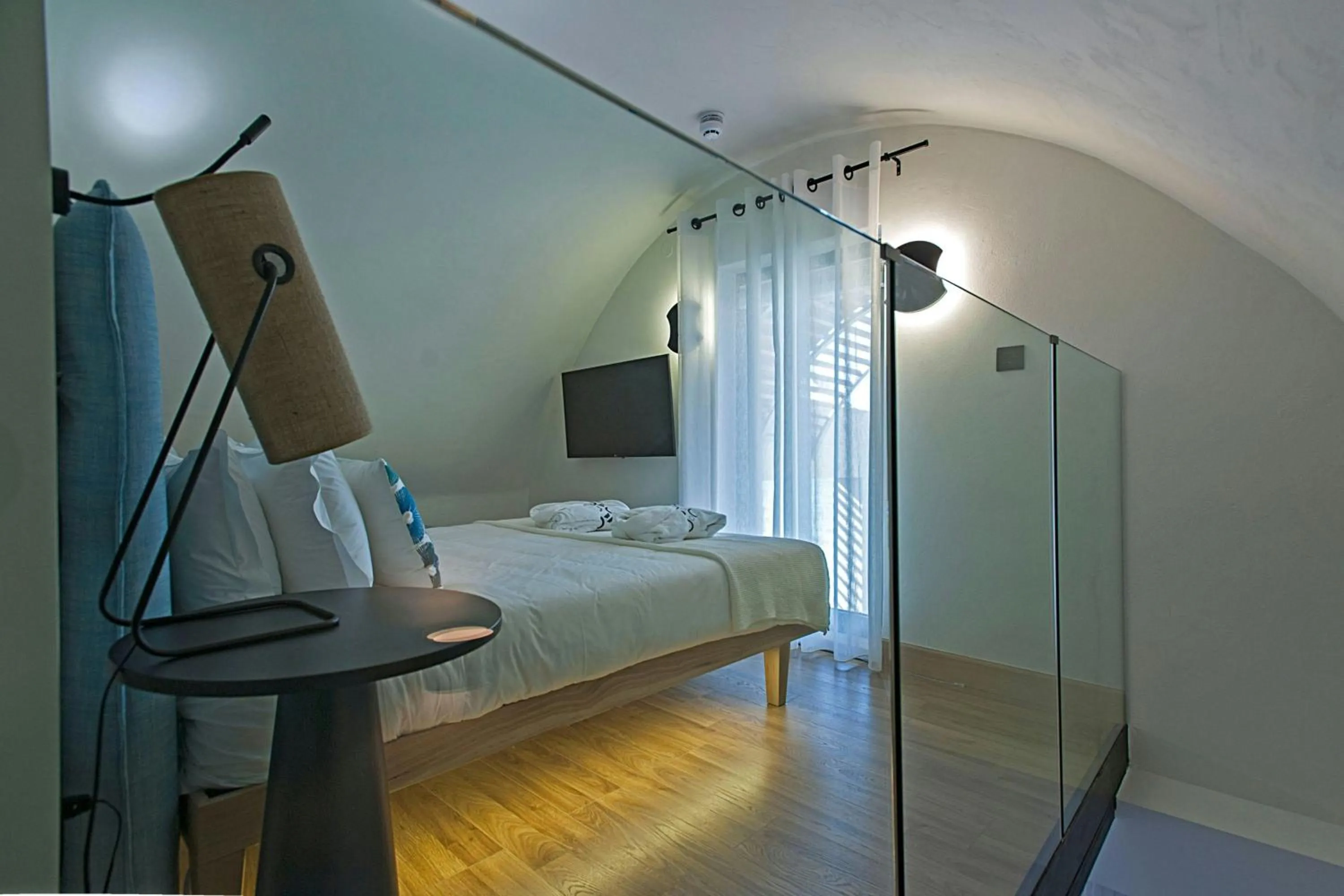 Photo of the whole room, Bed in Domes Noruz Chania, Autograph Collection- Adults Only