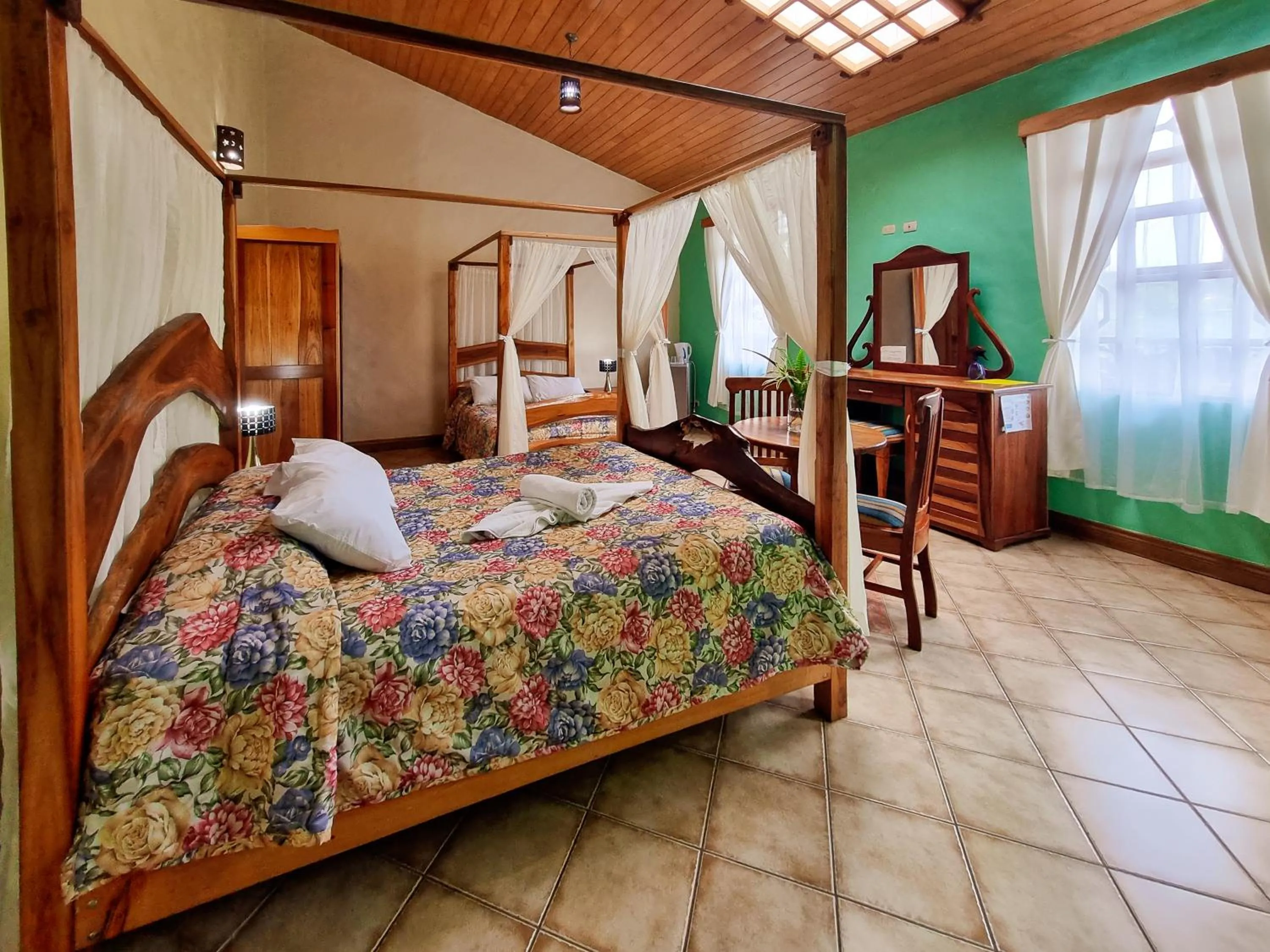 Photo of the whole room, Bed in Hotel Claro de Luna