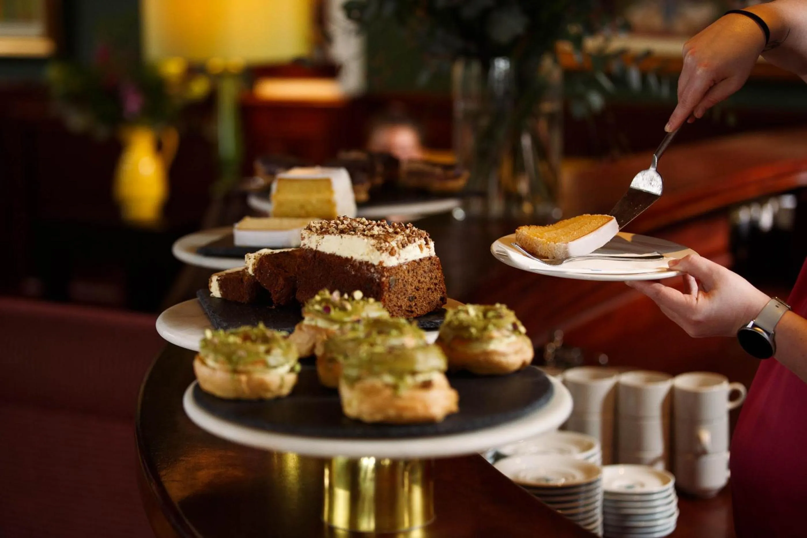 Horse & Jockey Hotel