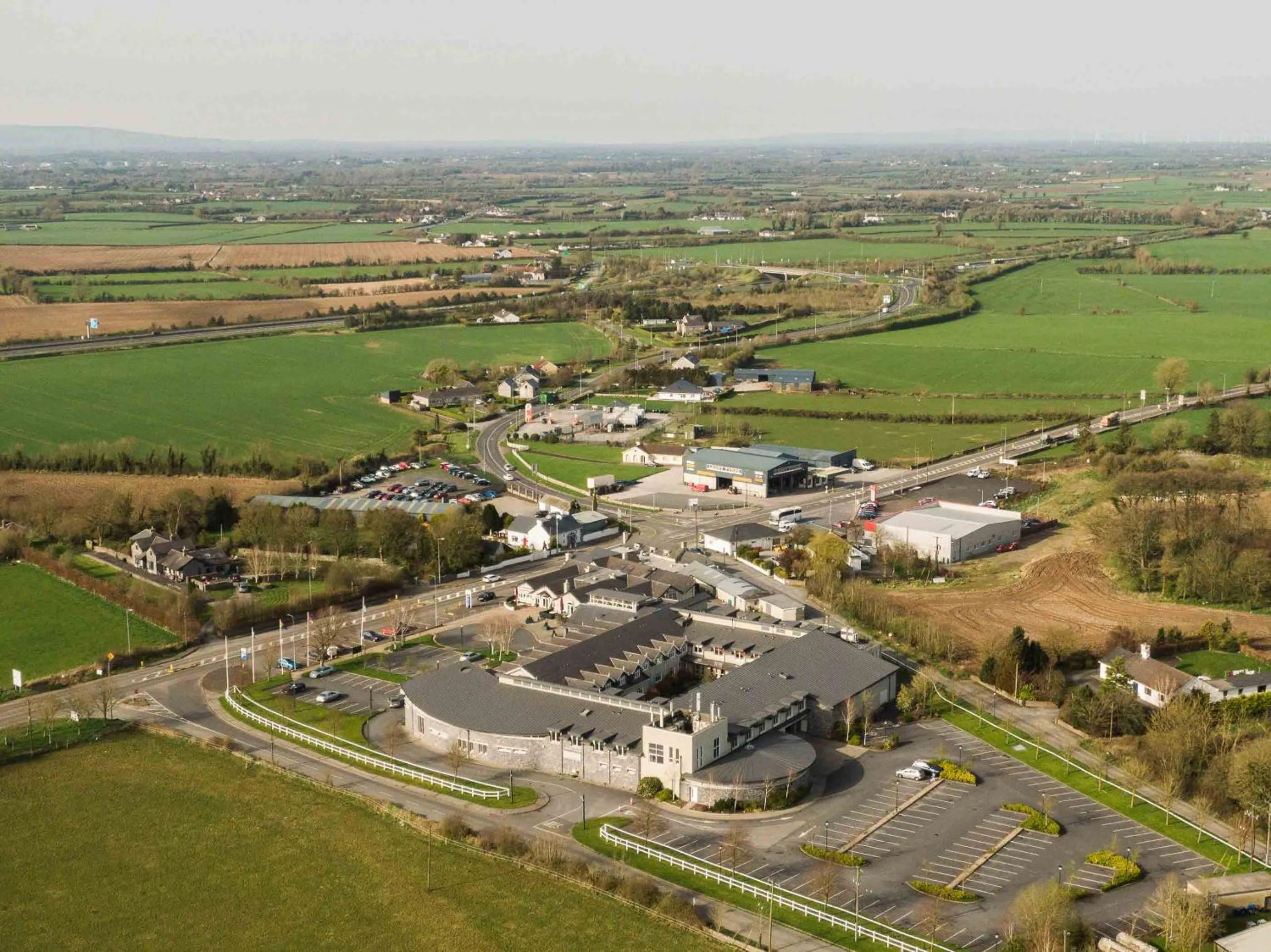 Horse & Jockey Hotel