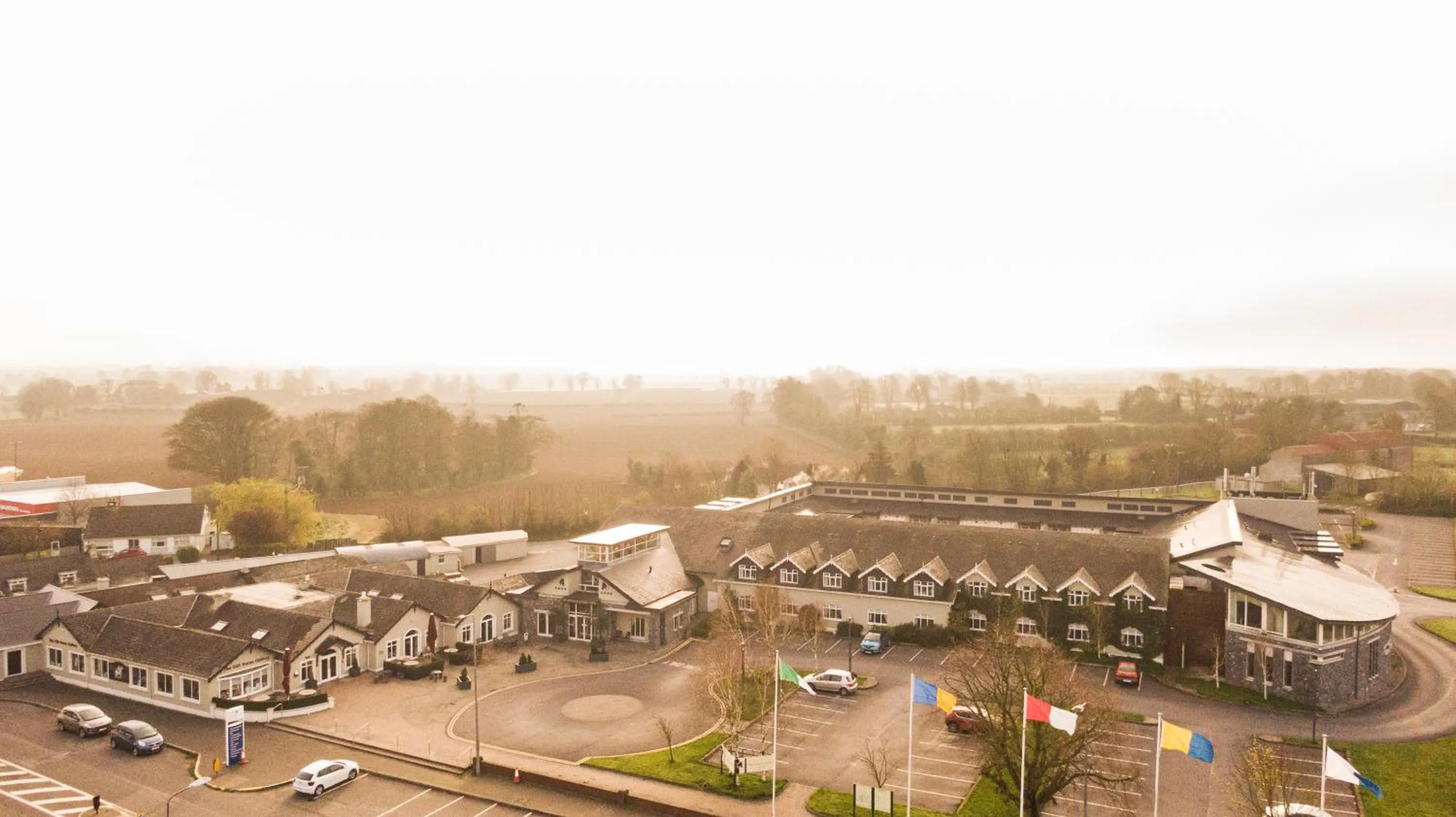 Horse & Jockey Hotel