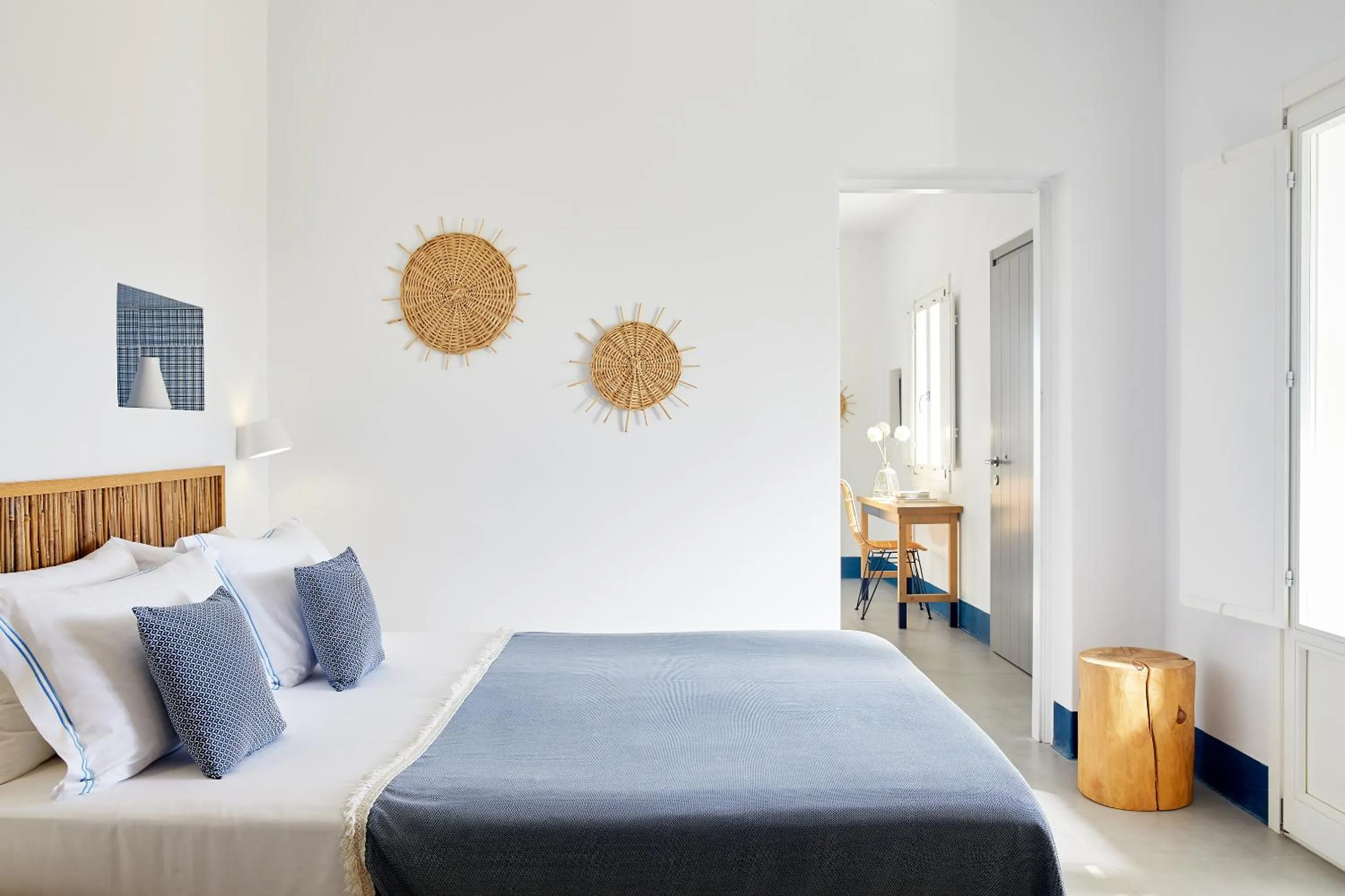 Bed in Milos Breeze Boutique Hotel