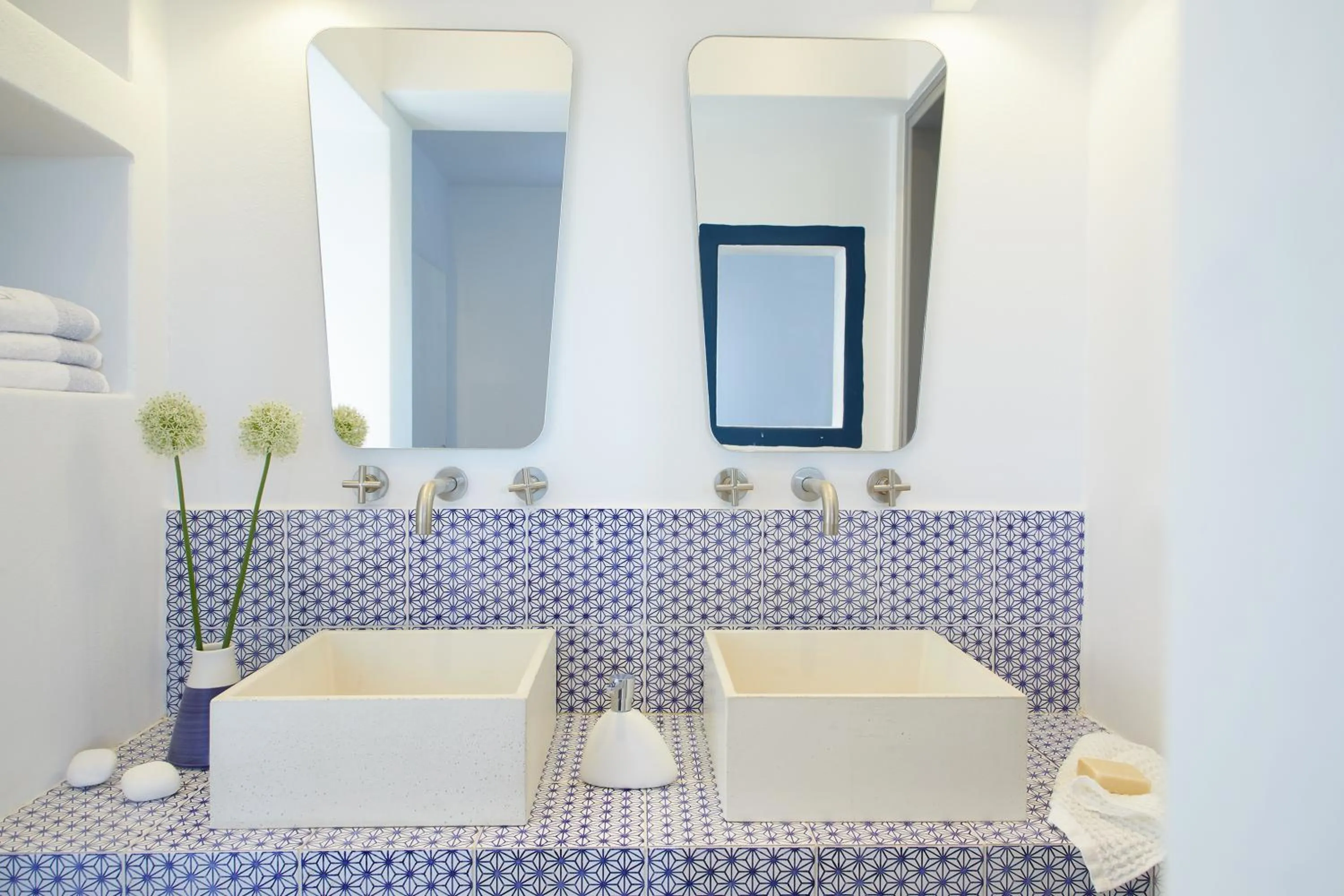 Bathroom in Milos Breeze Boutique Hotel