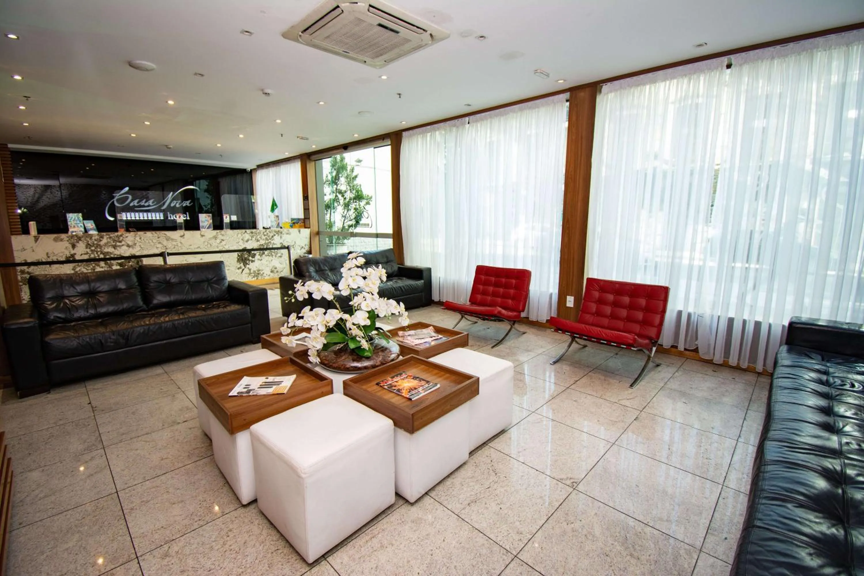 Lobby or reception in Casa Nova Hotel