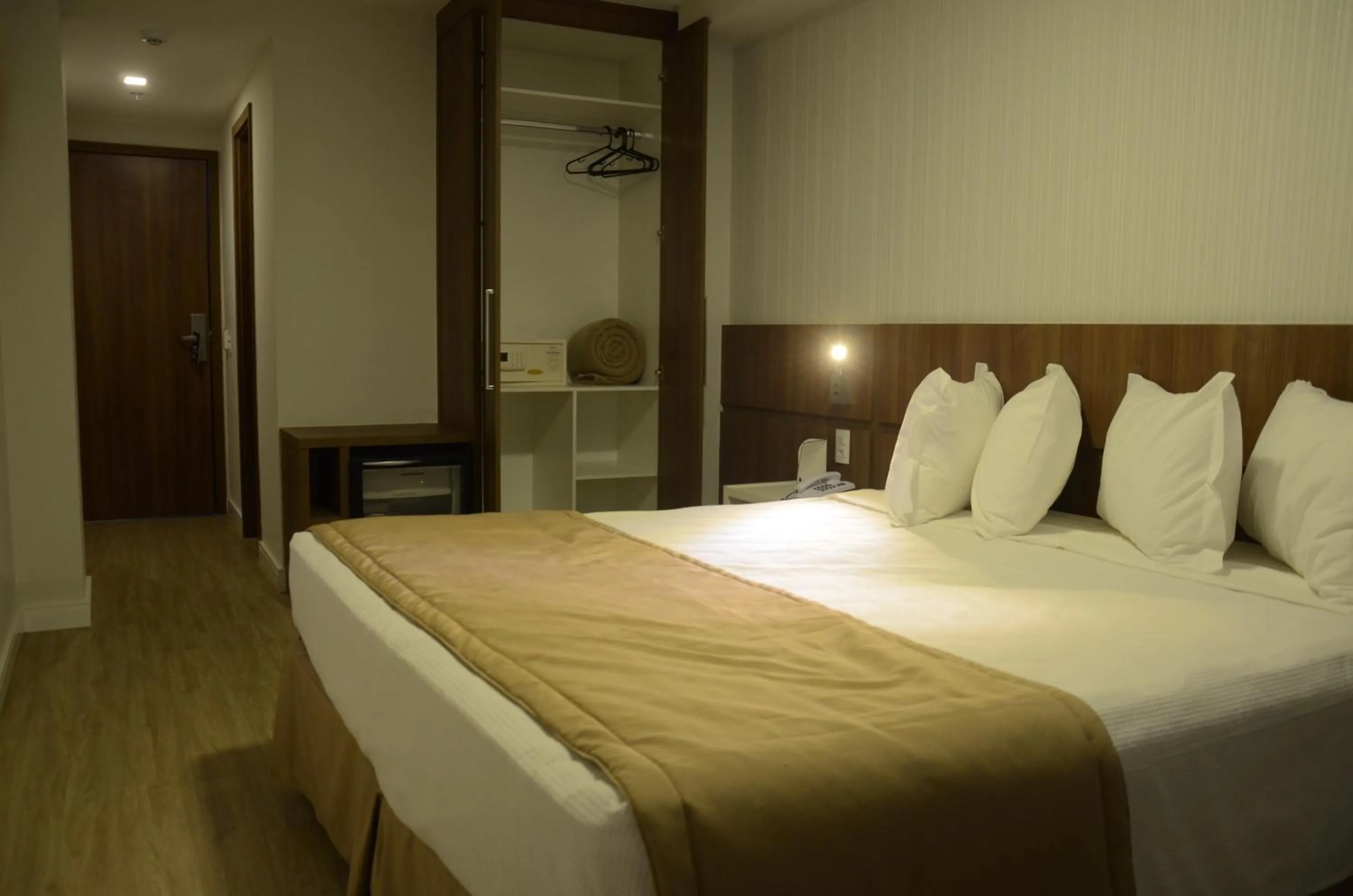 Photo of the whole room, Bed in Casa Nova Hotel