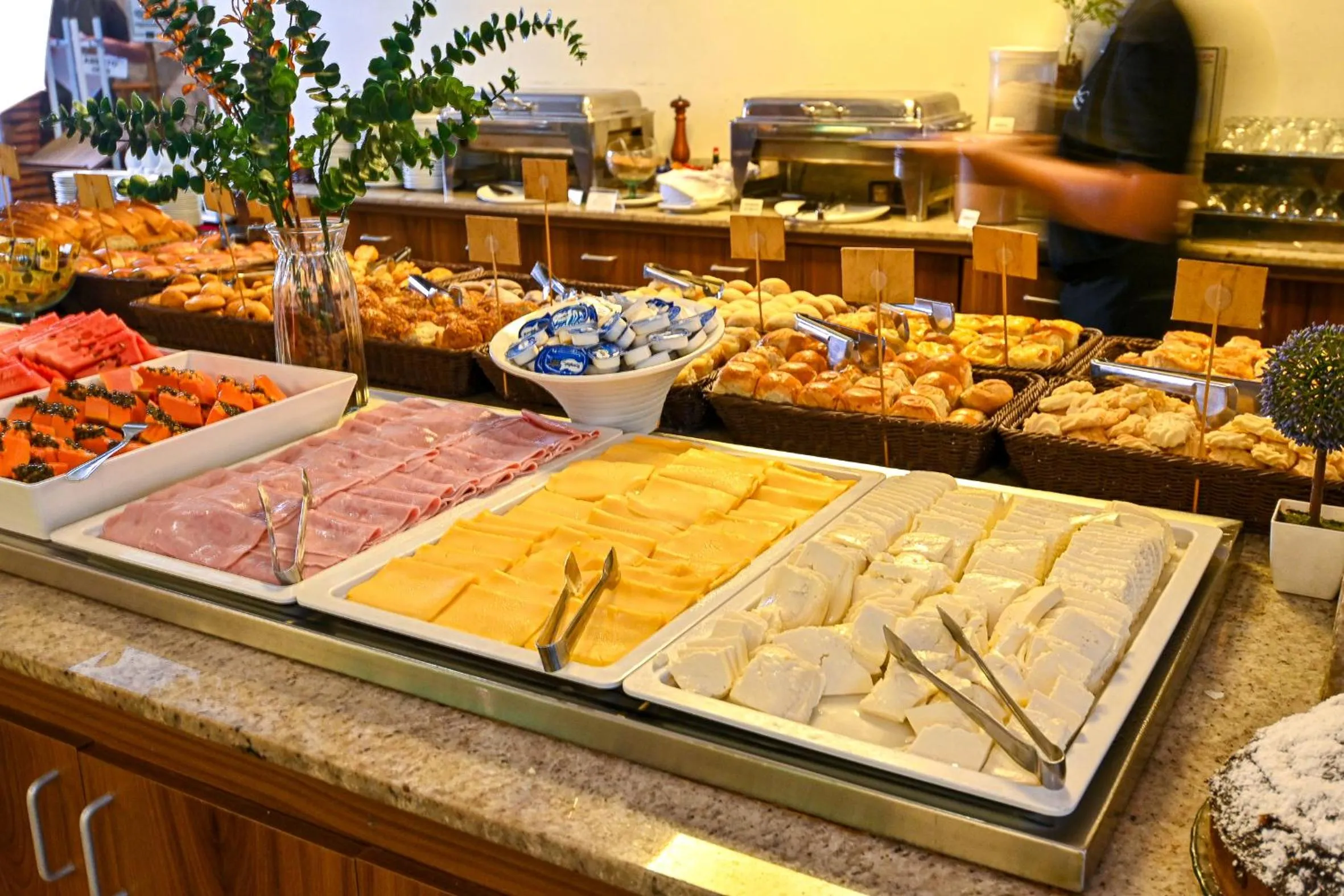 Breakfast in Casa Nova Hotel