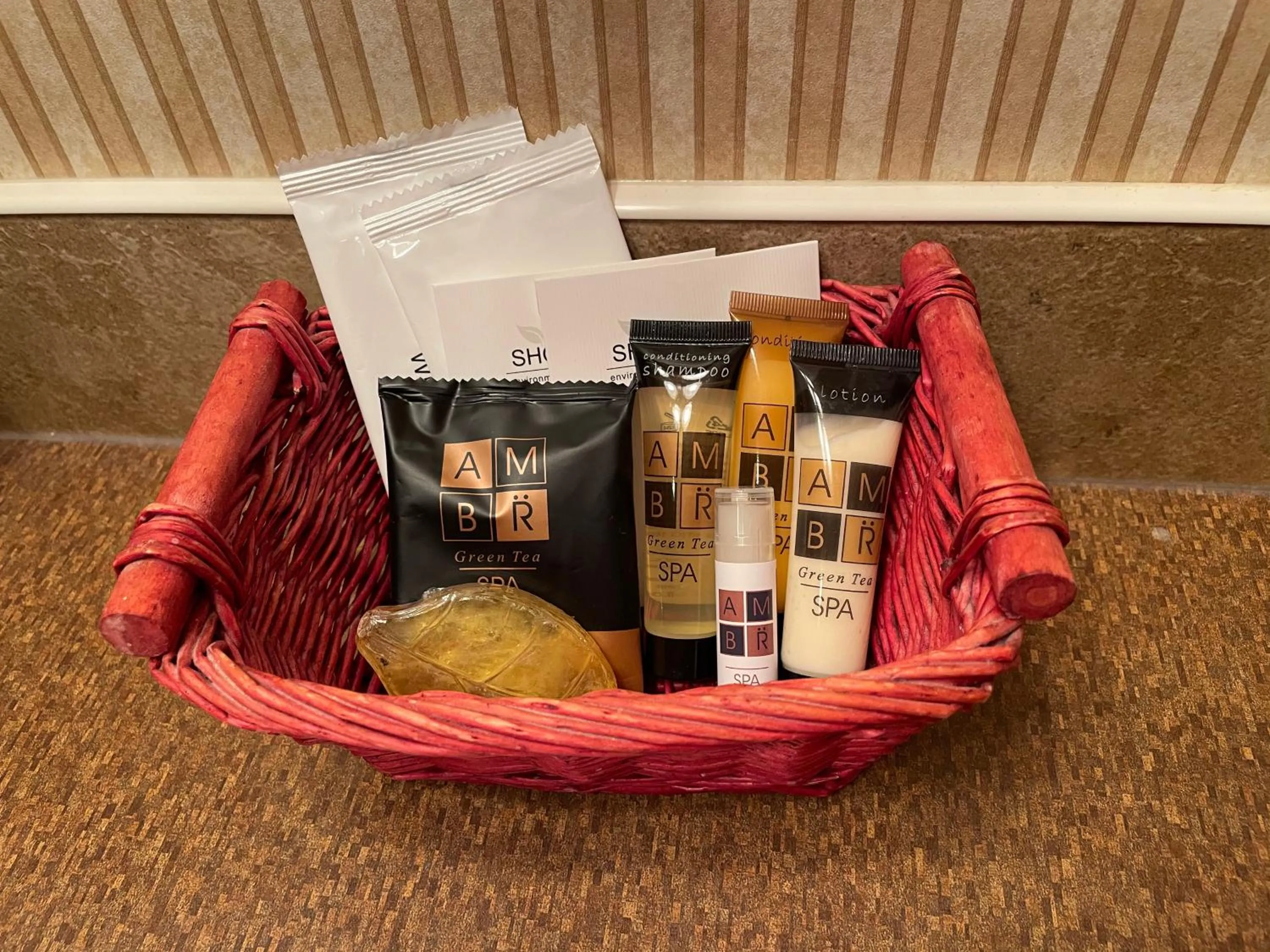 Spa and wellness centre/facilities in Elkwater Lake Lodge and Resort