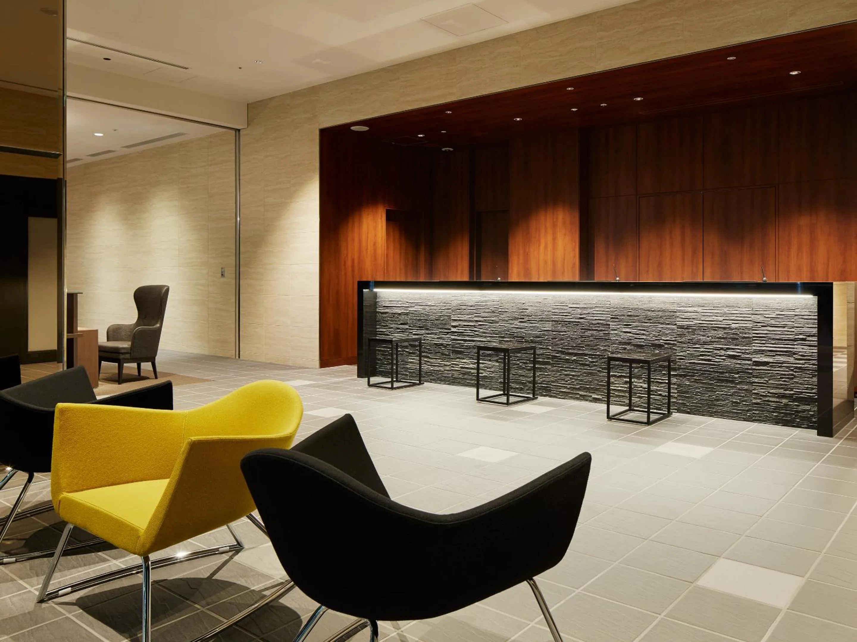 Lobby or reception in Mitsui Garden Hotel Kyobashi - Tokyo Station