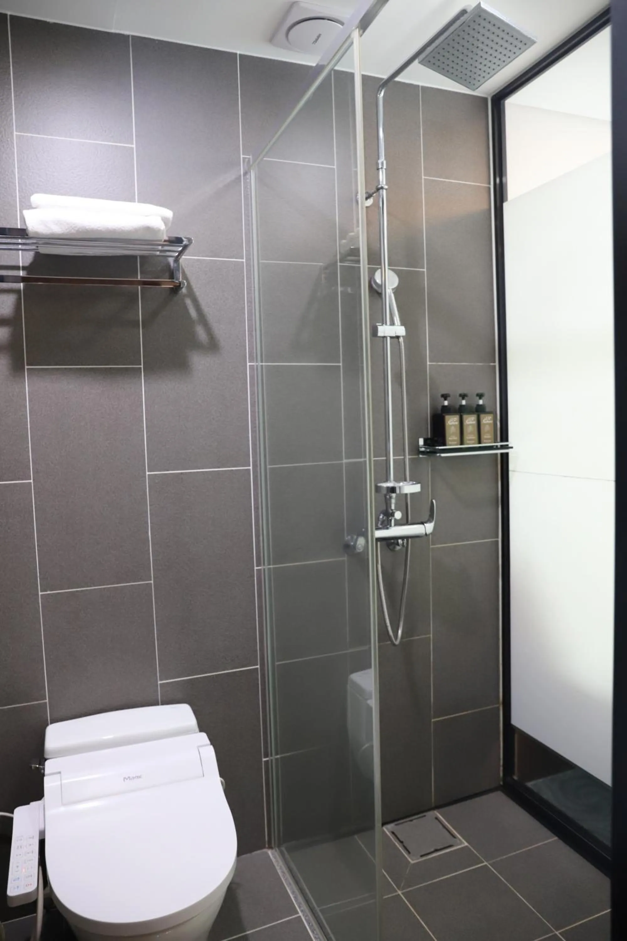 Bathroom in Ramada by Wyndham Gangwon Sokcho