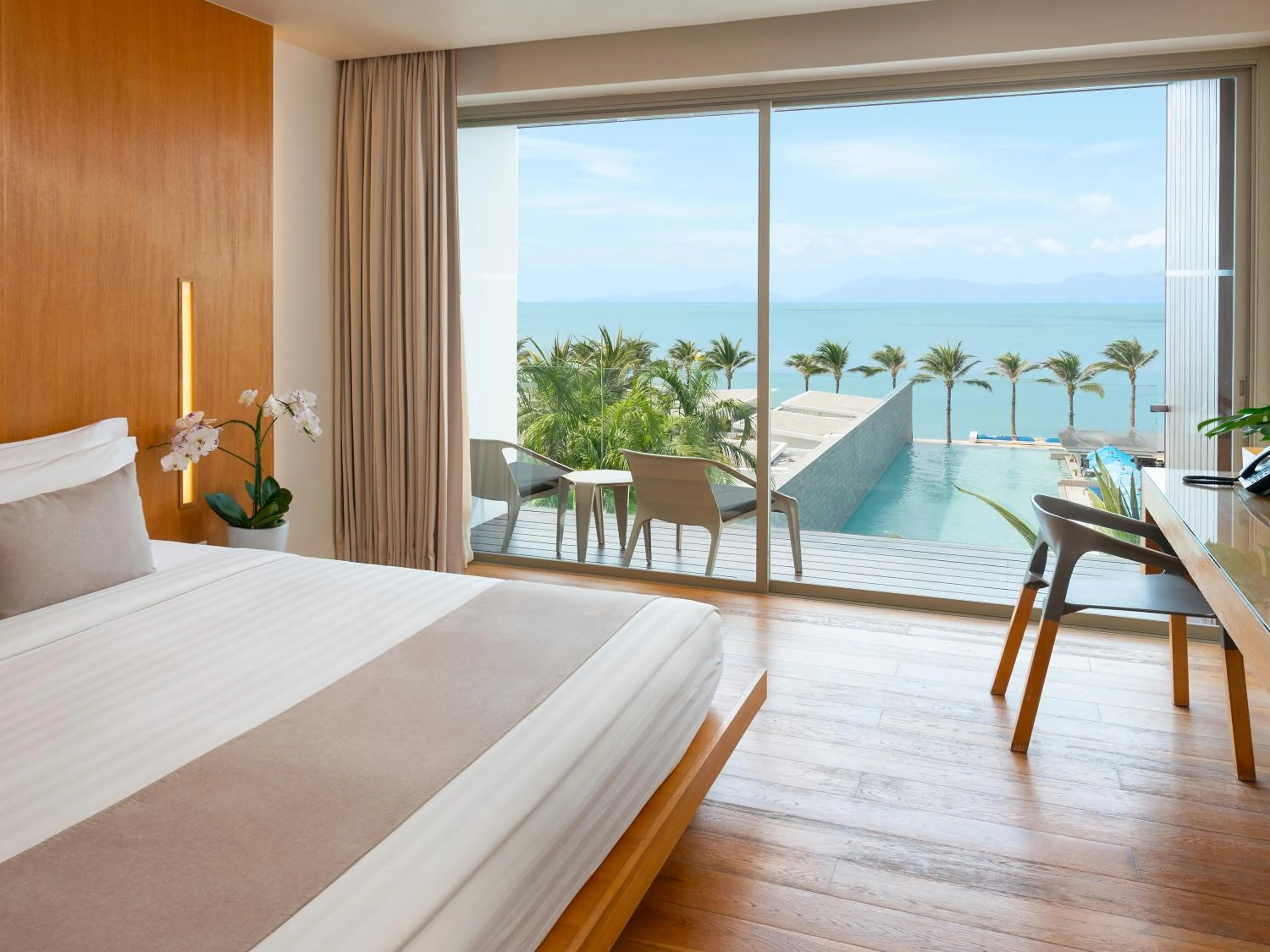 Bed in Explorar Koh Samui - Adults Only Resort and Spa