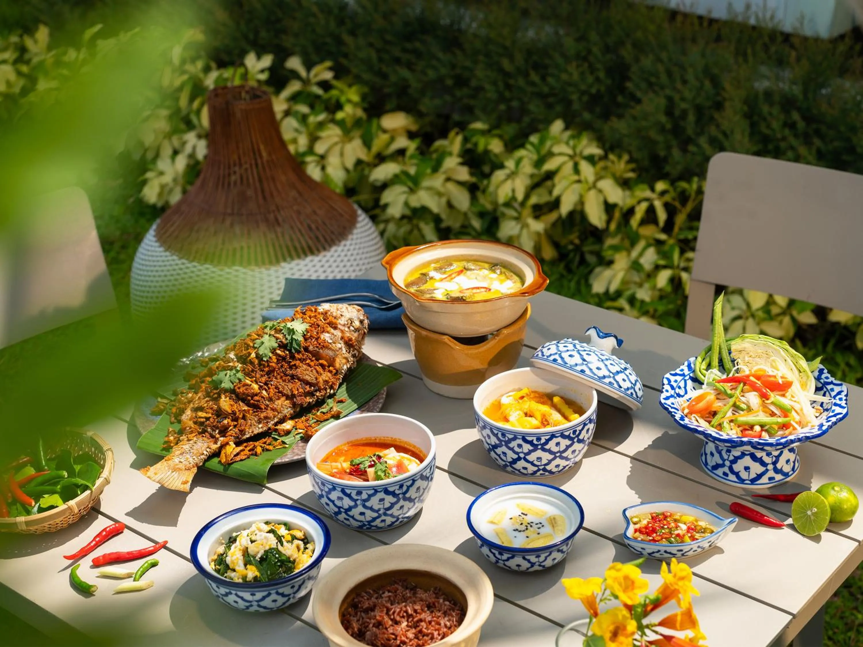 Food in Explorar Koh Samui - Adults Only Resort and Spa