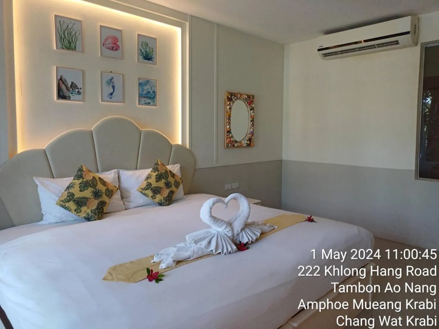 Bed in Hula Hula Resort, Ao Nang