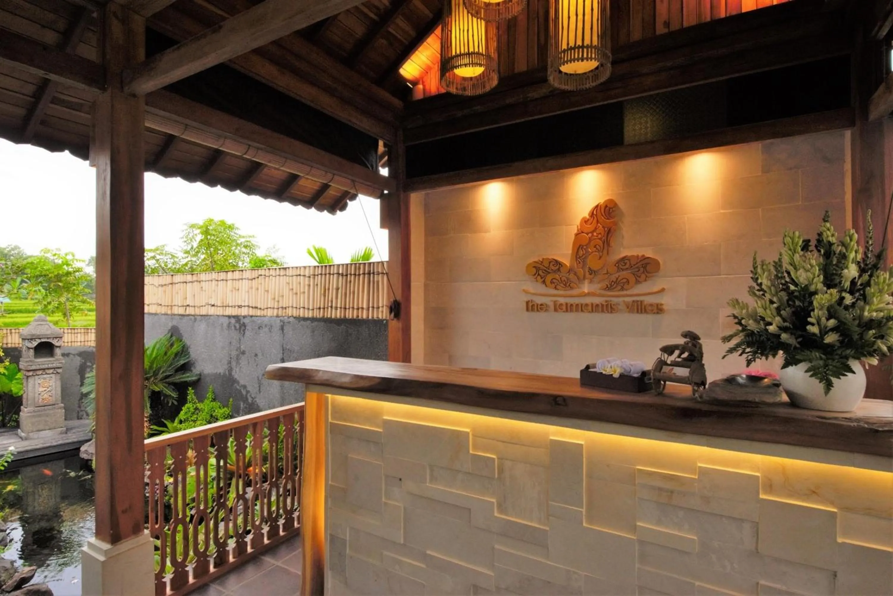 Facade/entrance in The Tamantis Villa