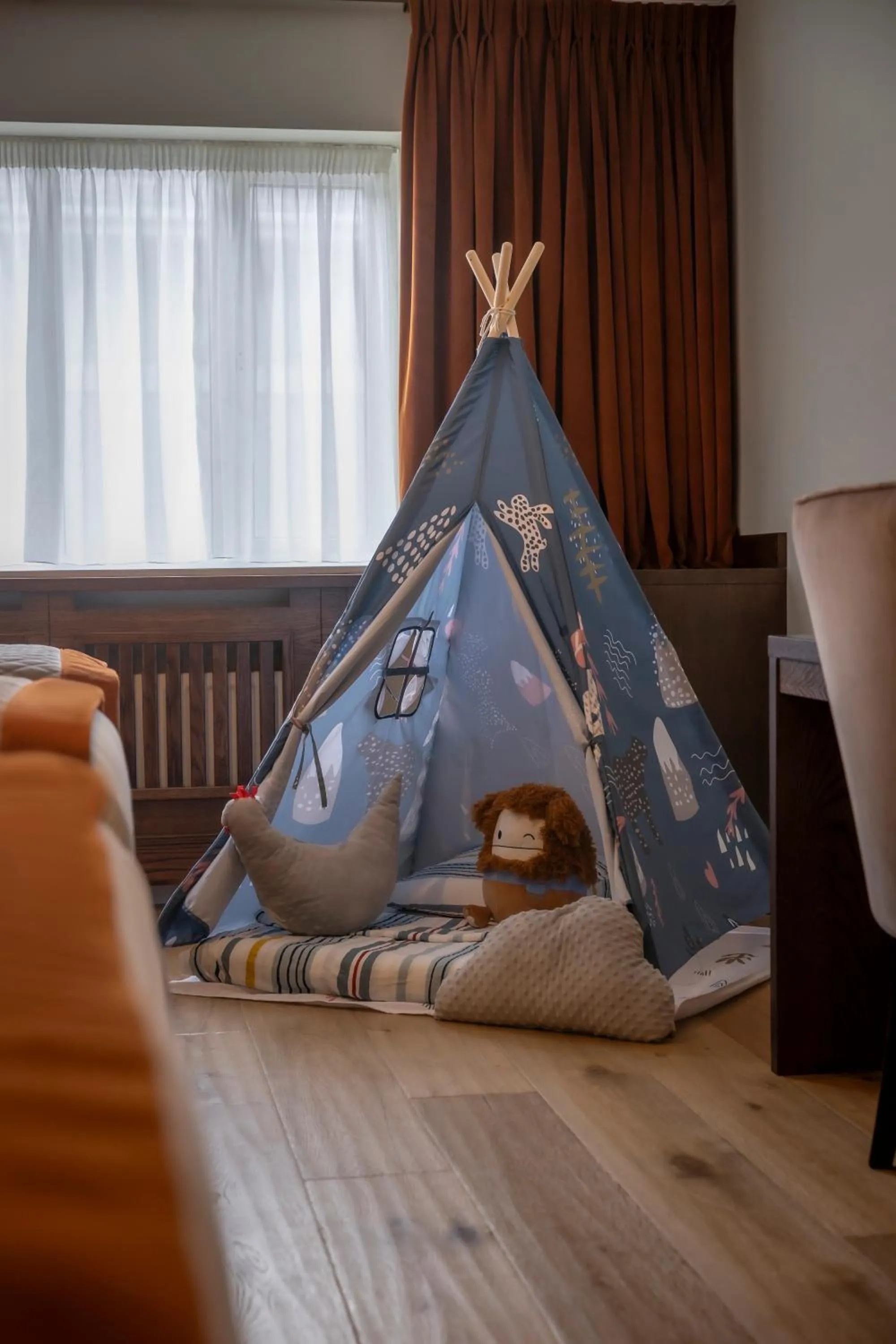 Bedroom, Bed in Glenroyal Hotel