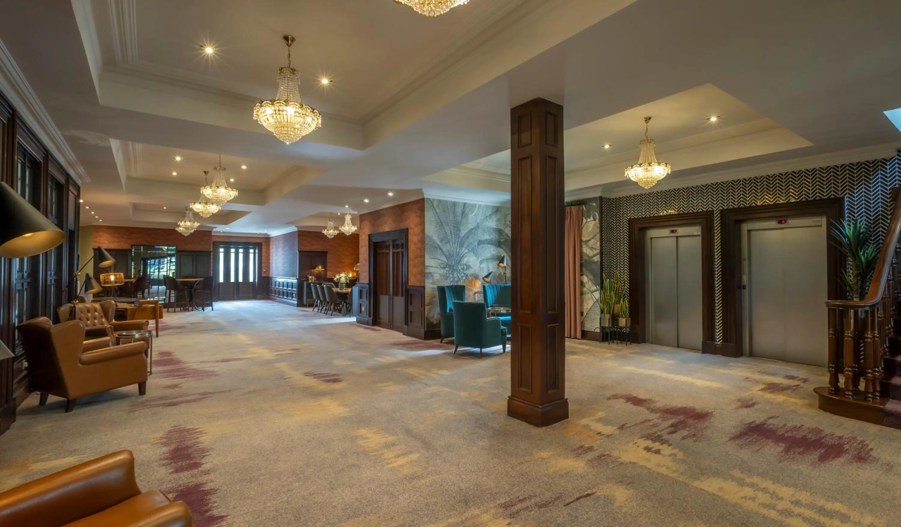 Meeting/conference room in Glenroyal Hotel