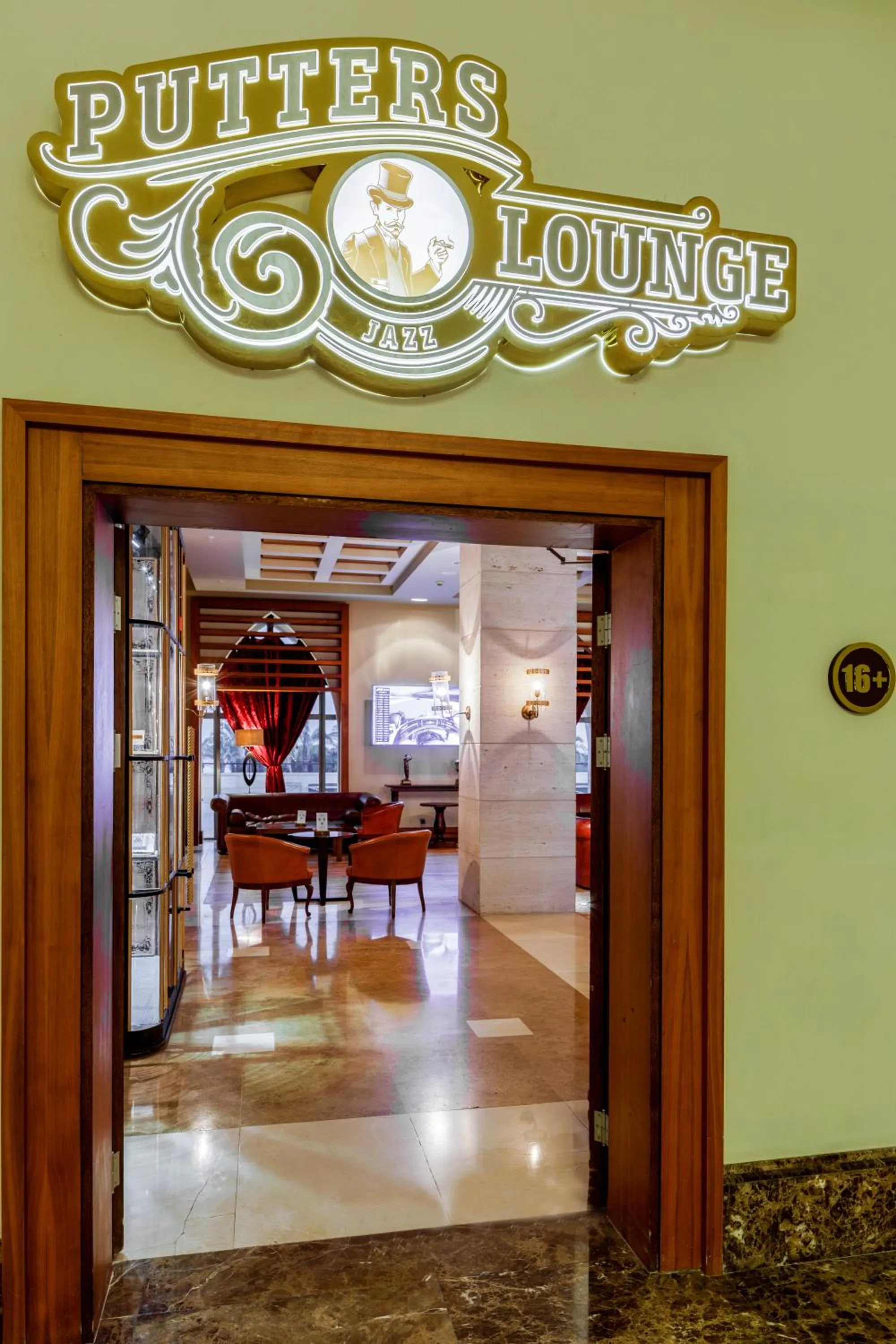 Lounge or bar in Kempinski Hotel The Dome Belek