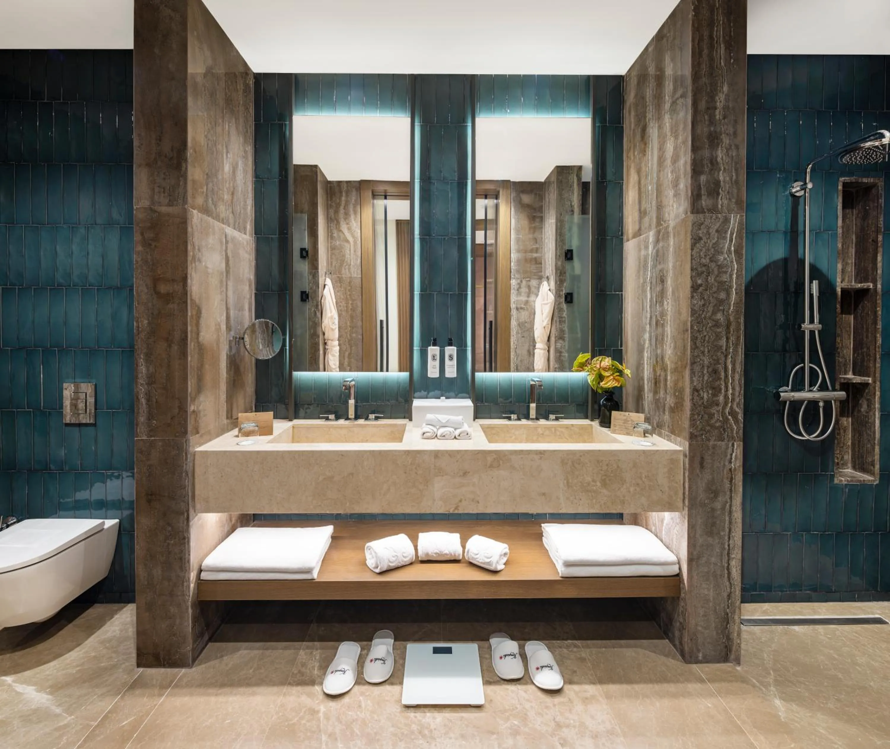 Shower in Kempinski Hotel The Dome Belek