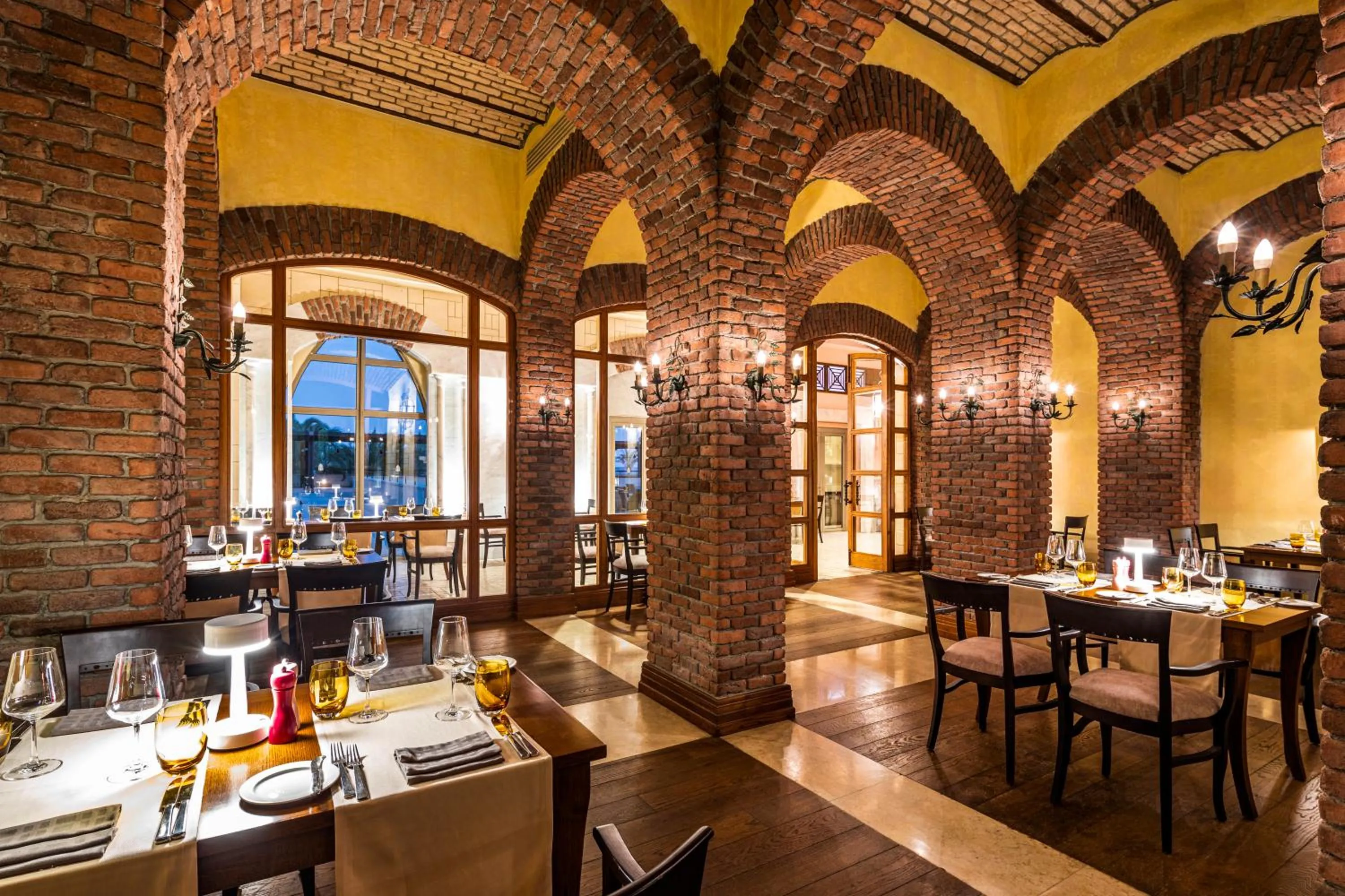 Restaurant/places to eat in Kempinski Hotel The Dome Belek