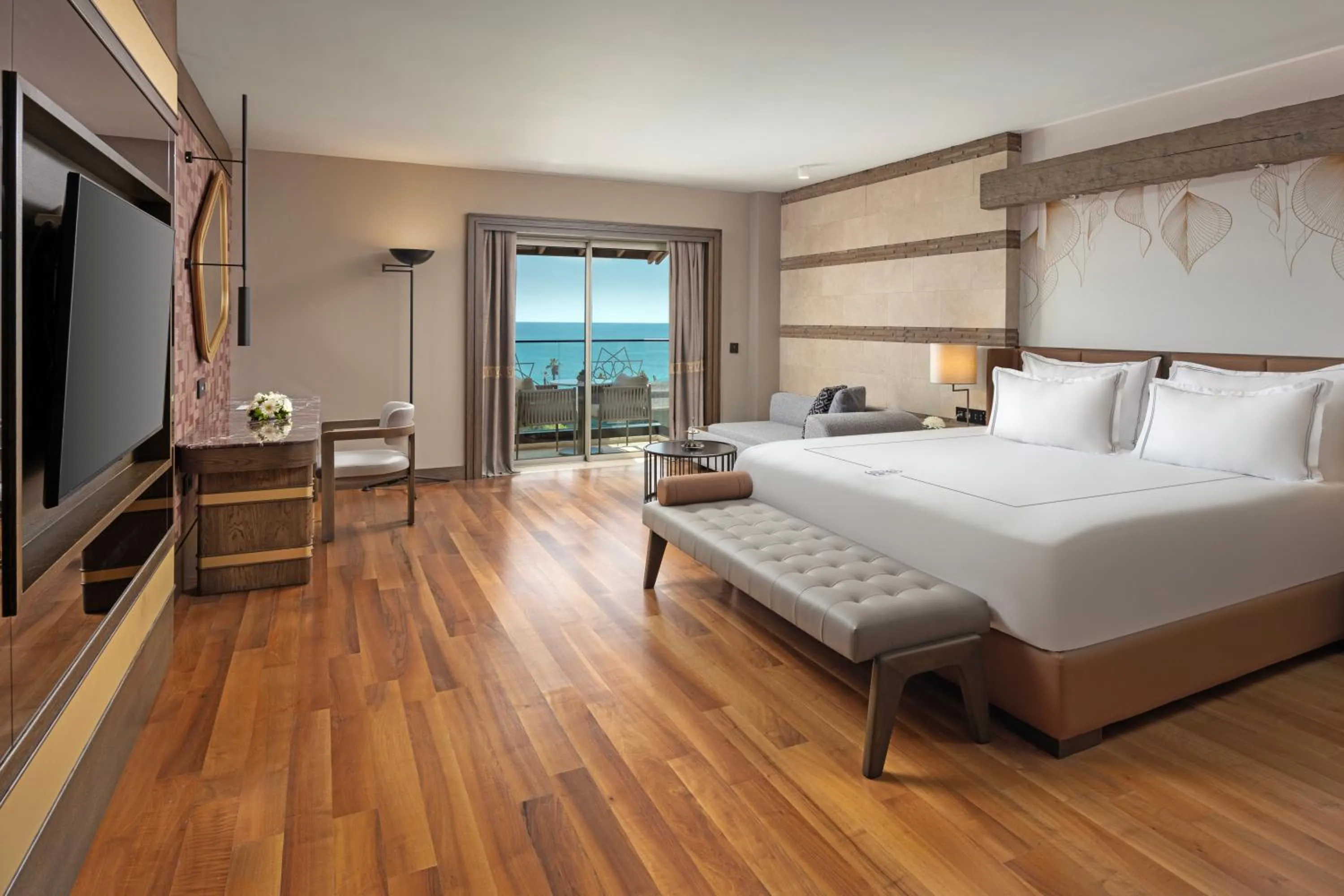 Bedroom, Bed in Kempinski Hotel The Dome Belek