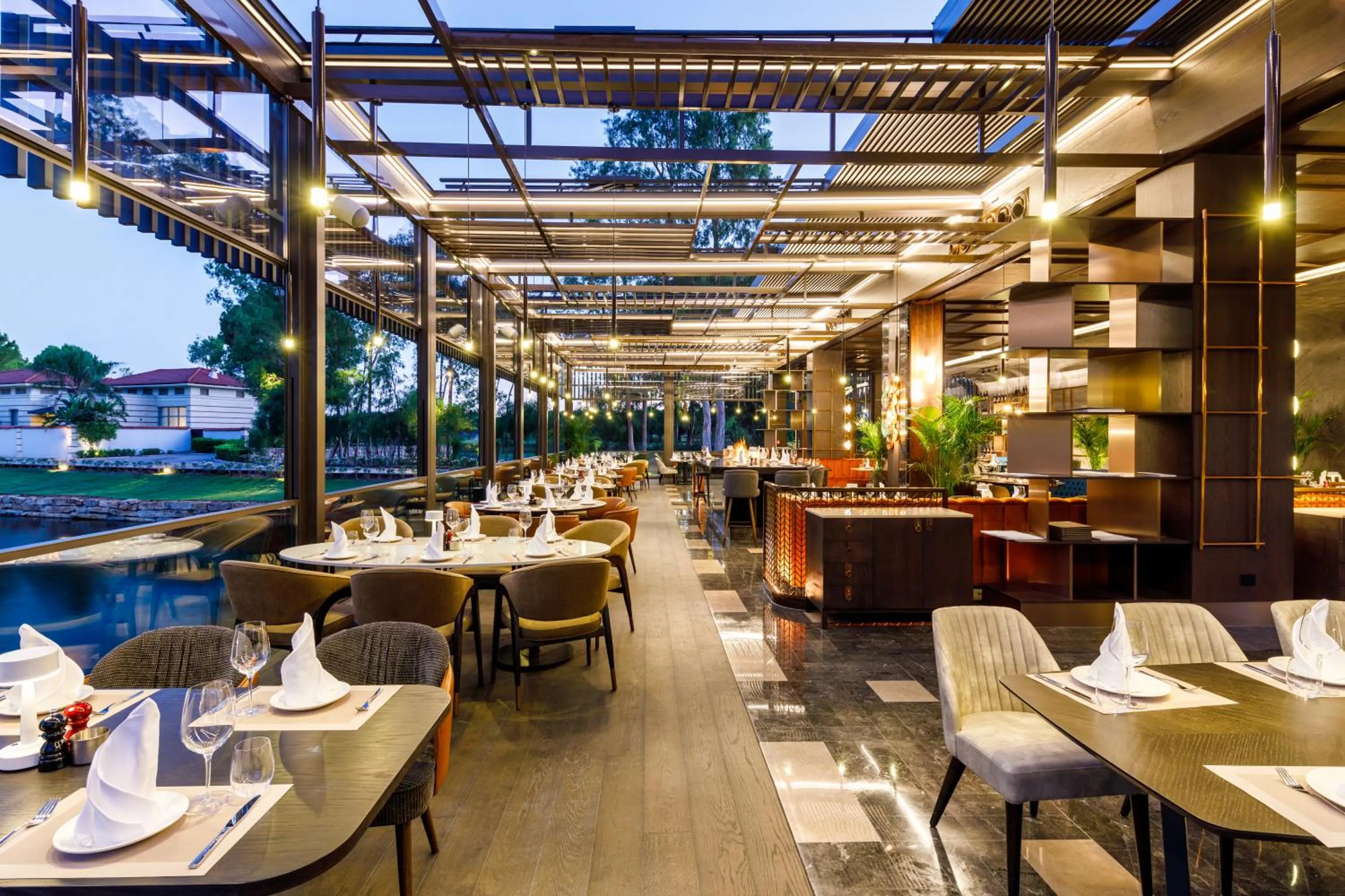 Restaurant/places to eat in Kempinski Hotel The Dome Belek