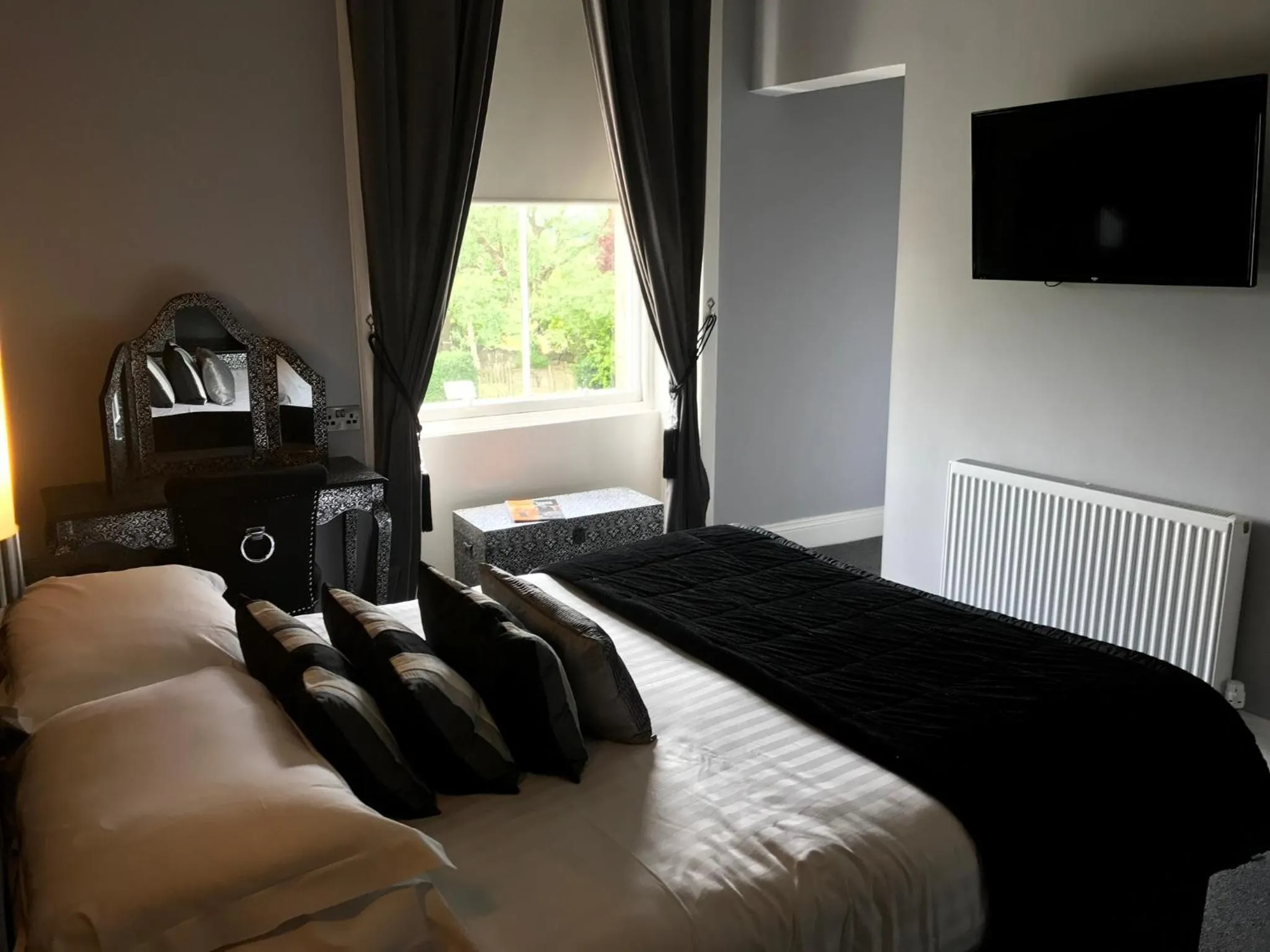 Bed in Chapel Cross Guesthouse