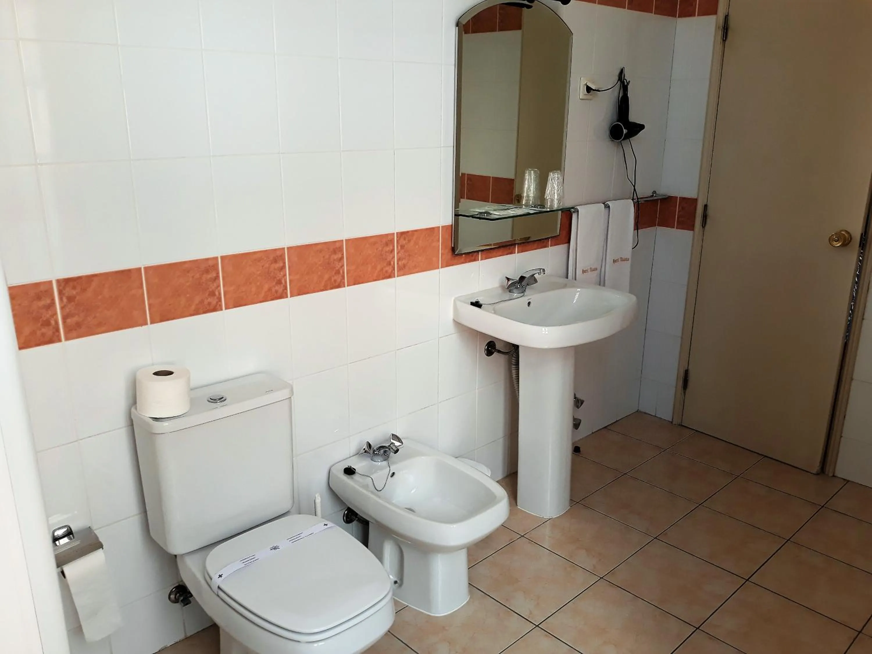 Bathroom in Hotel Alianca