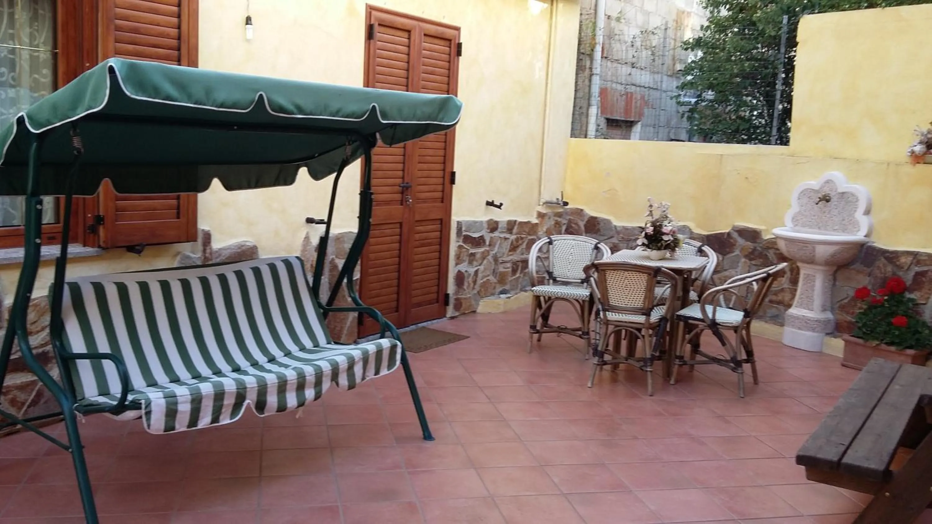Balcony/Terrace in Goritto