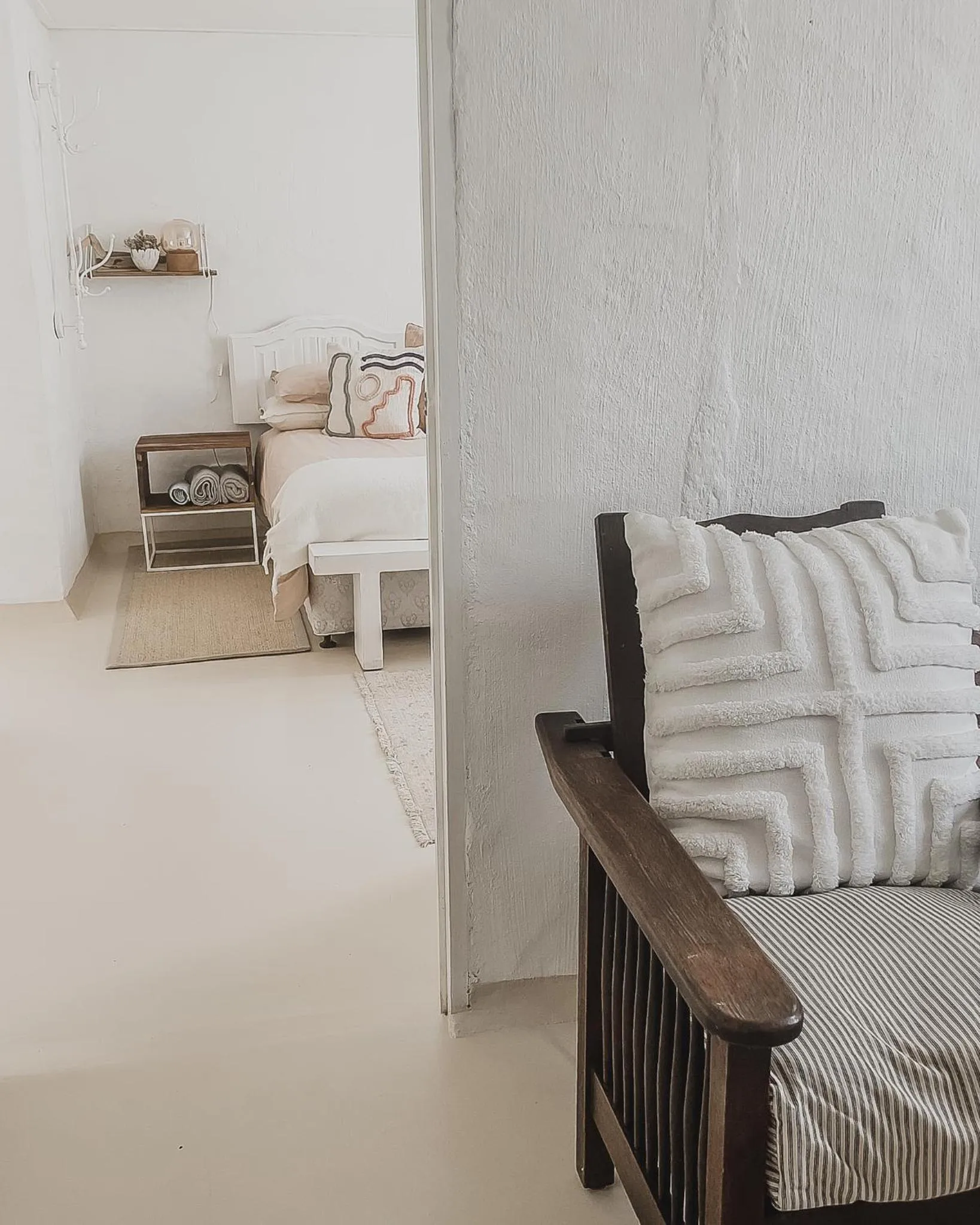 Family, Bed in Rooisee