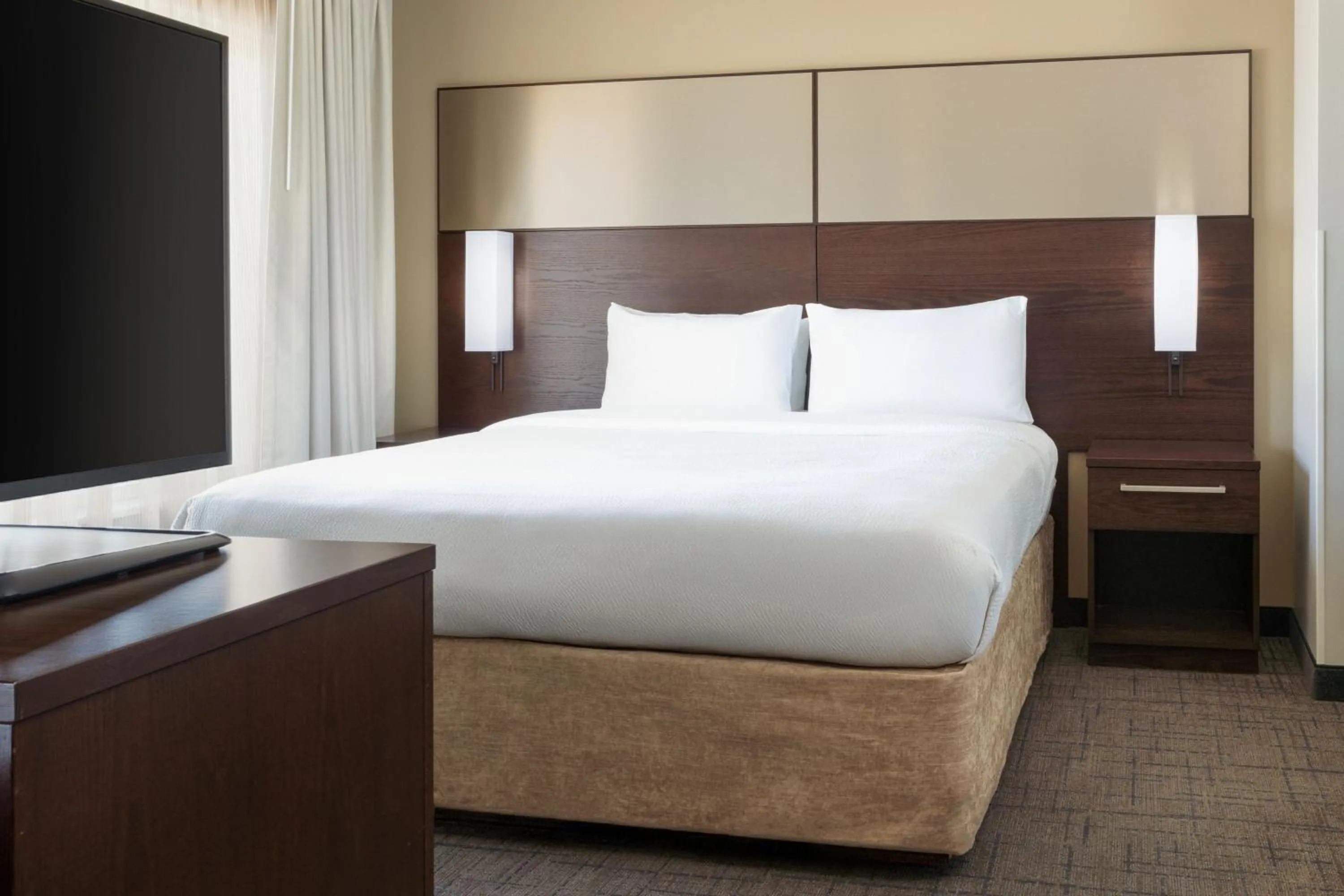 Photo of the whole room, Bed in Residence Inn by Marriott Las Vegas Airport