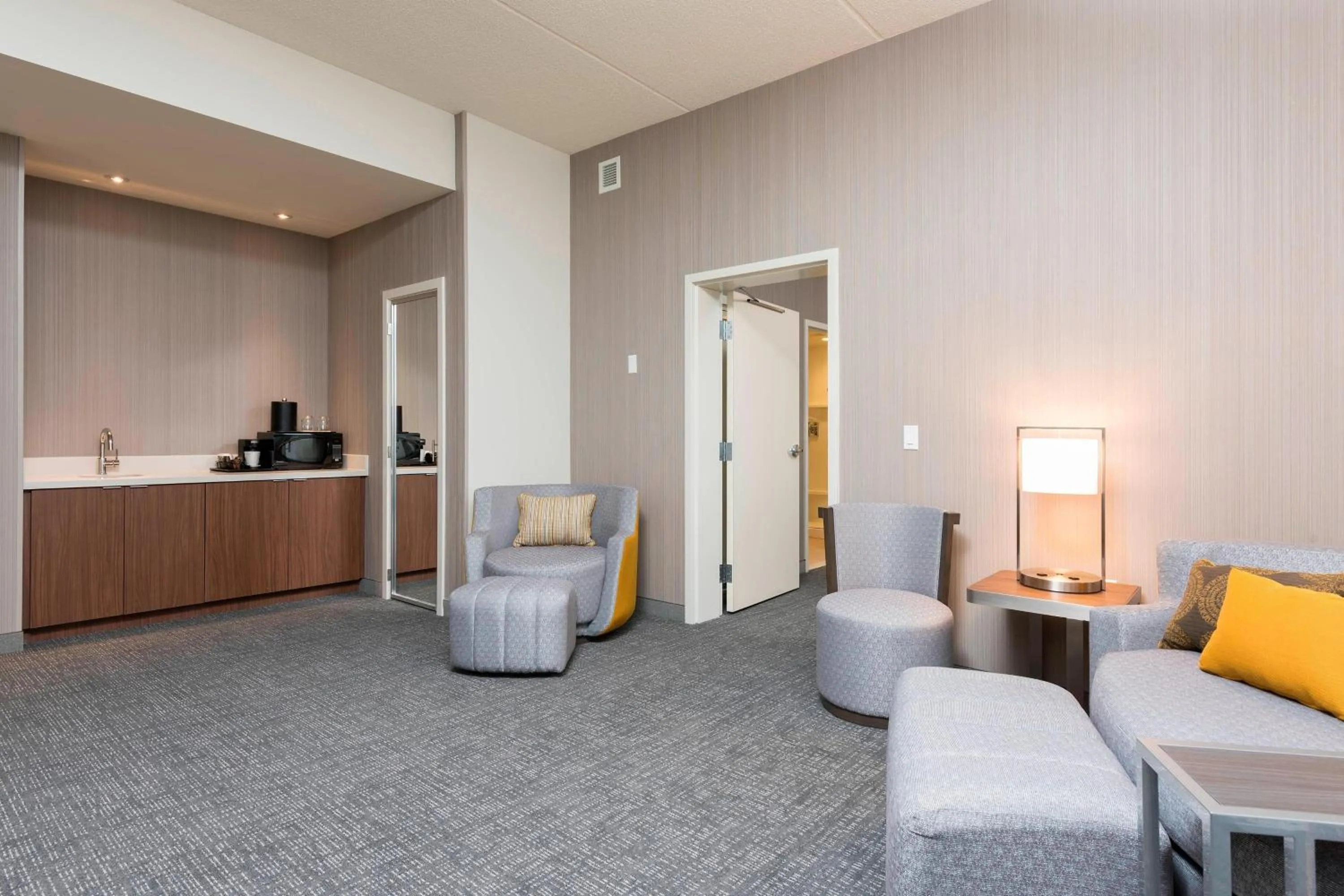 Photo of the whole room in Courtyard by Marriott Mt. Pleasant at Central Michigan University