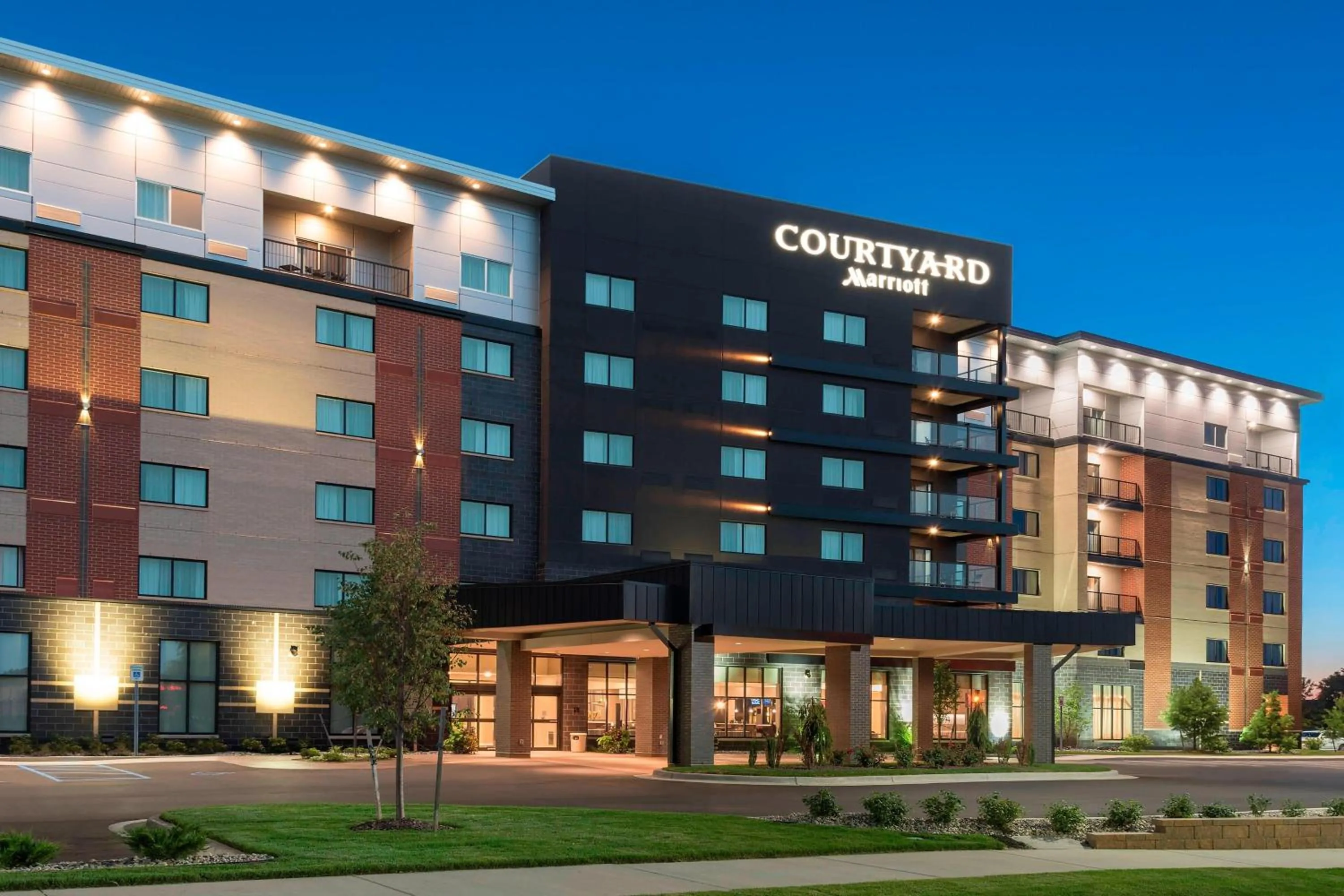 Property building in Courtyard by Marriott Mt. Pleasant at Central Michigan University
