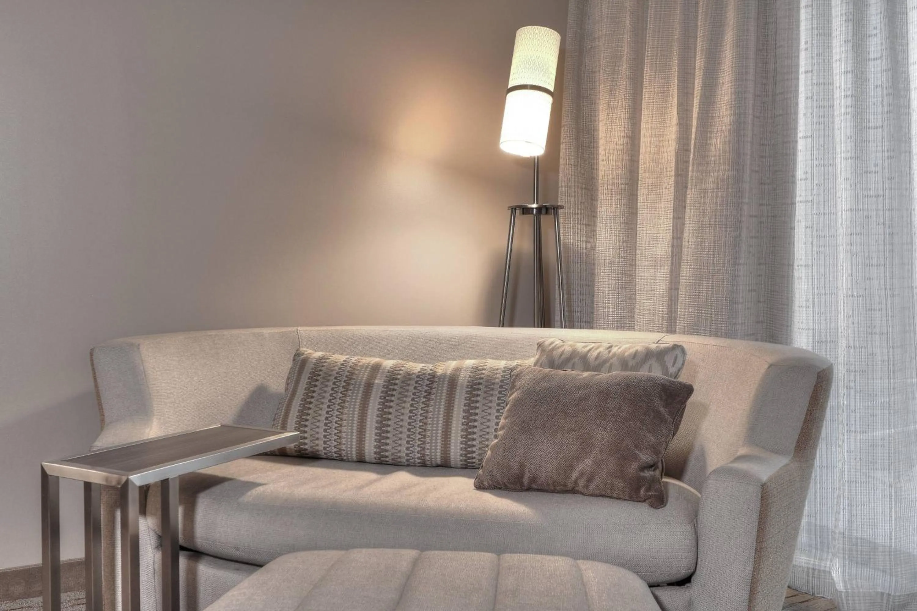 Bedroom in Courtyard by Marriott Pigeon Forge