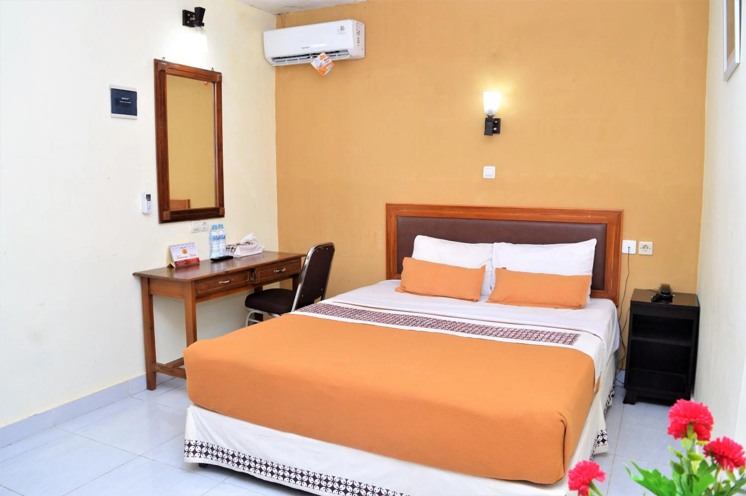 Bed in Hotel Mataram 2 Malioboro