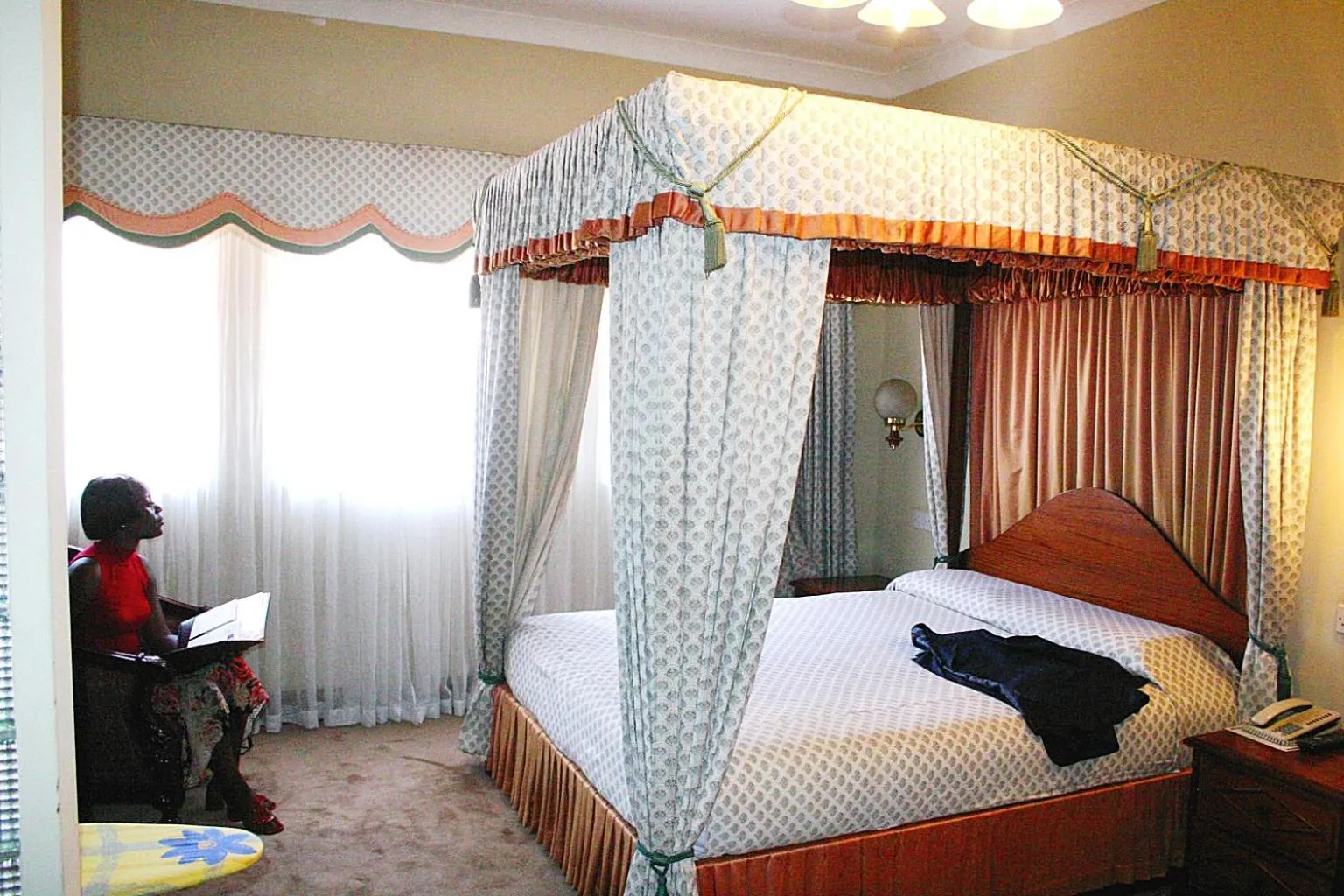 Bed in Grand Imperial Hotel