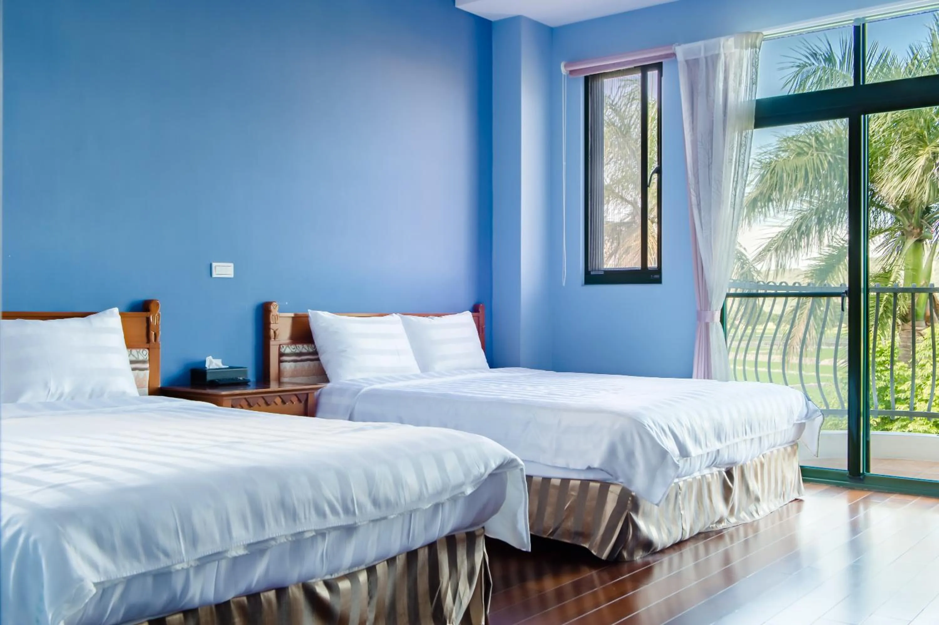 Bedroom, Bed in Summer Garden