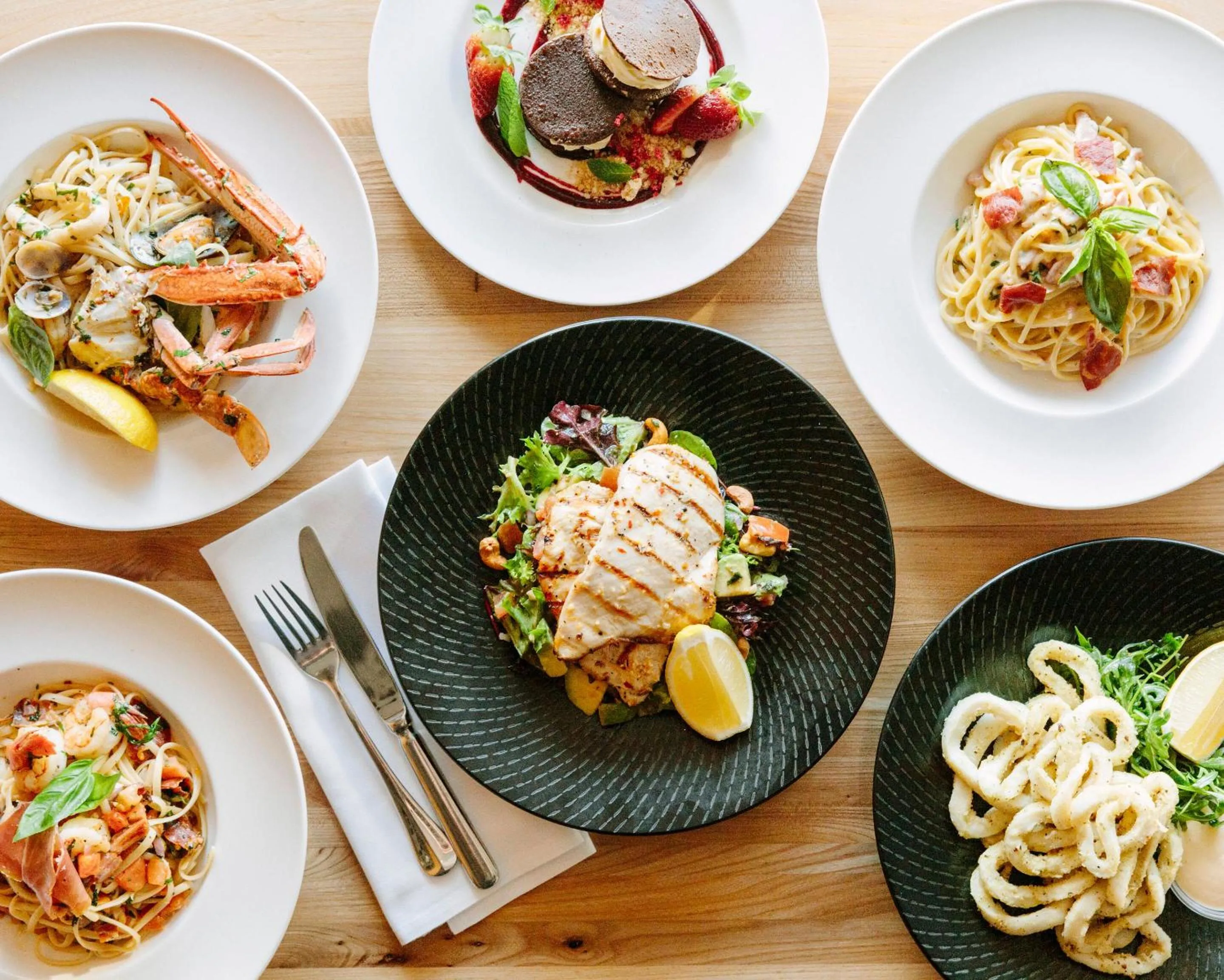 Restaurant/places to eat in Dandenong Central Apartments Official