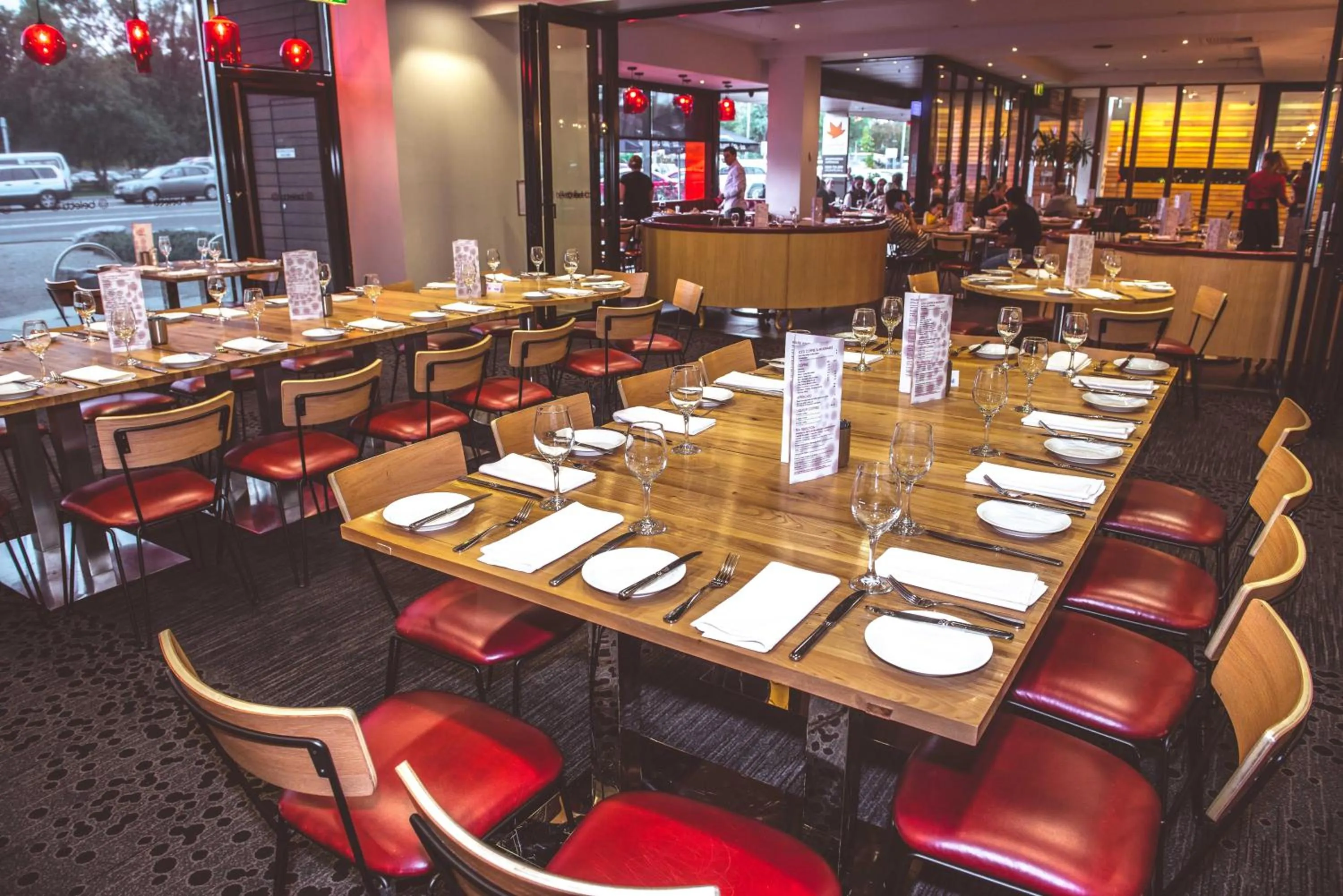 Restaurant/places to eat in Dandenong Central Apartments Official