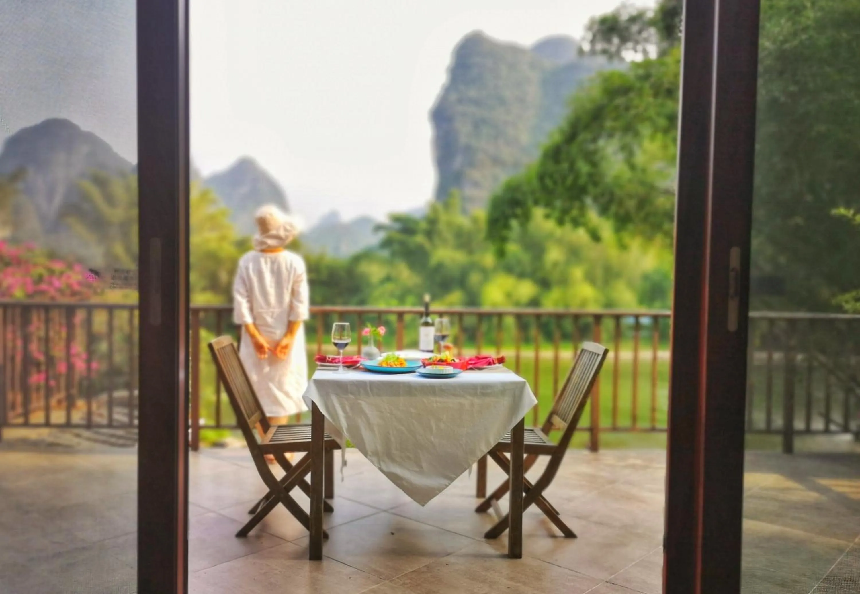 People in Yangshuo The Apsara Lodge