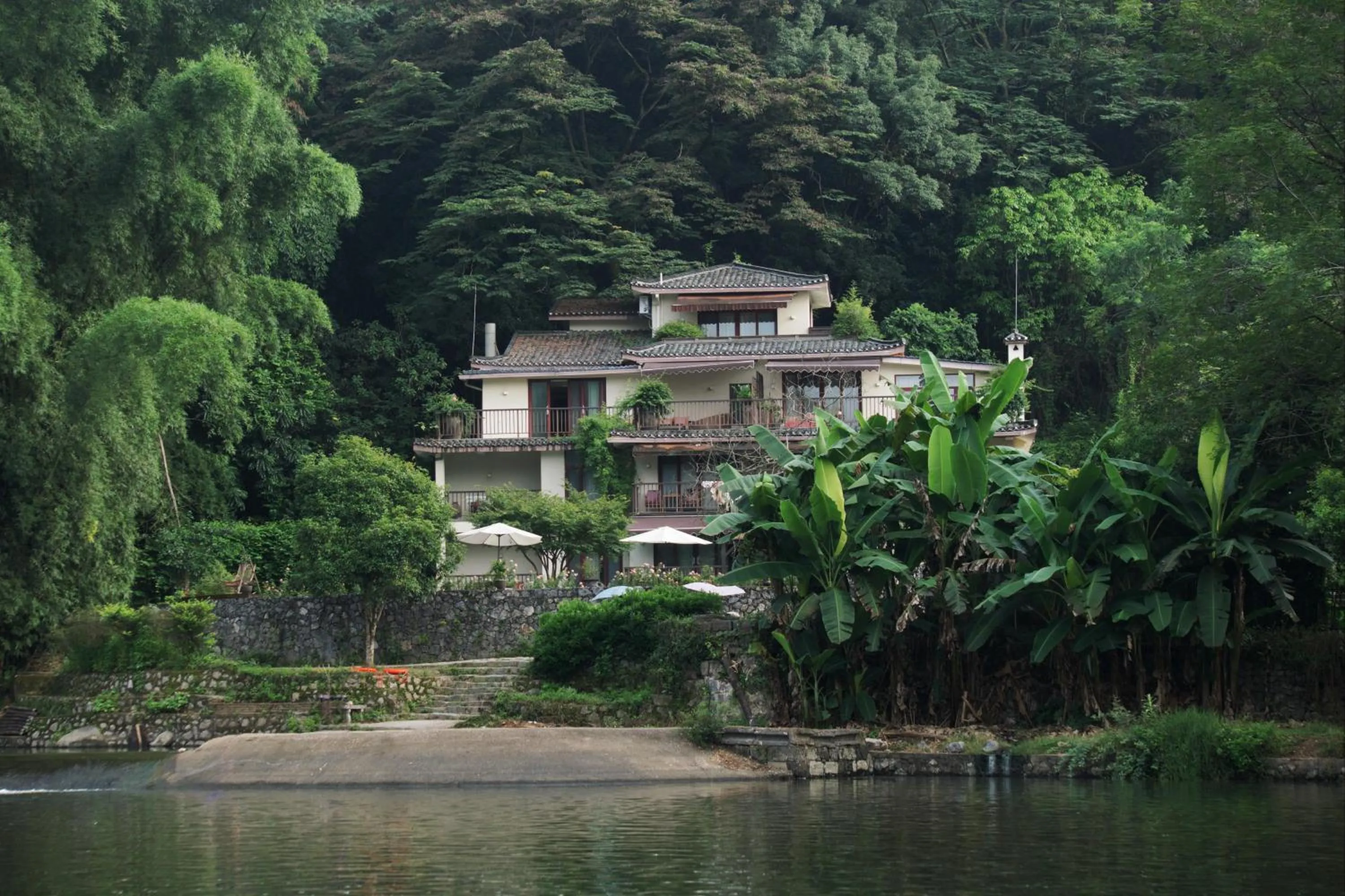 Property building in Yangshuo The Apsara Lodge